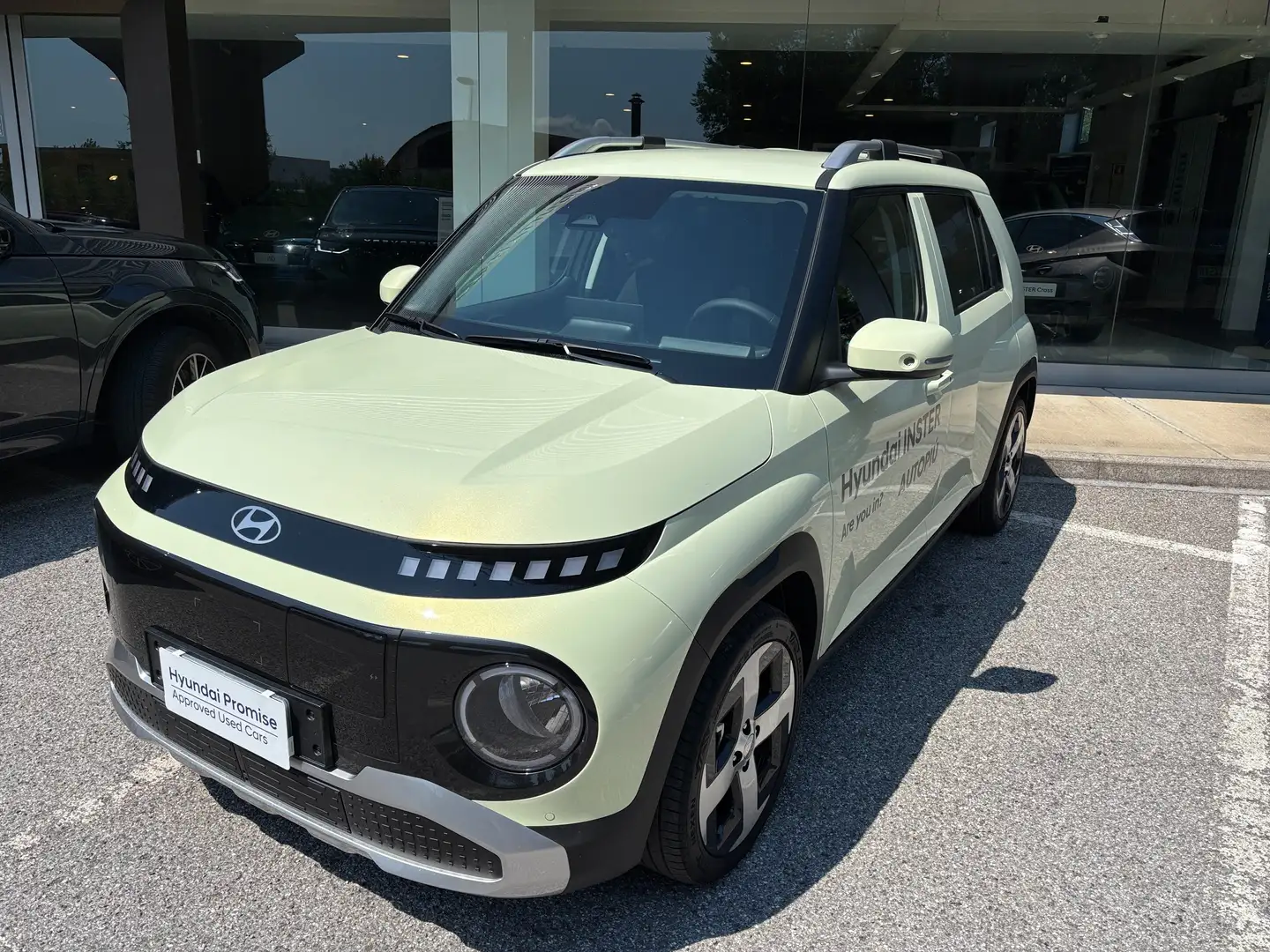 Hyundai Inster Inster 49kWh XClass KM ZERO Giallo - 1