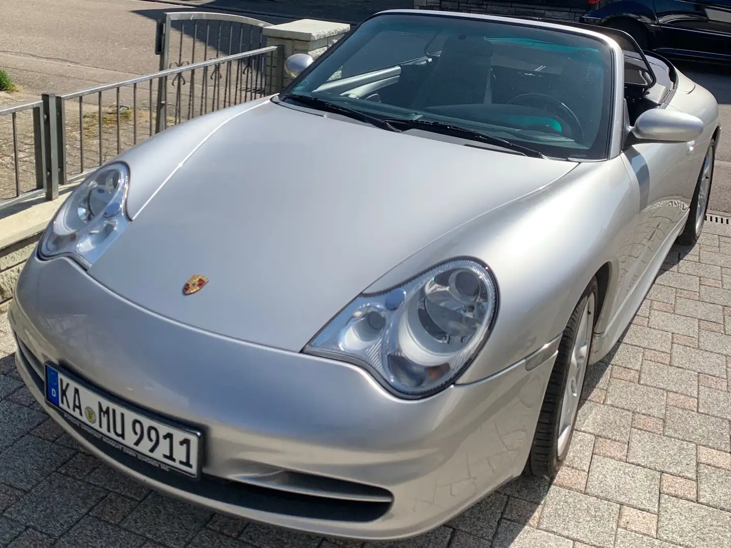 Porsche 996 911 Carrera Cabrio Silber - 1
