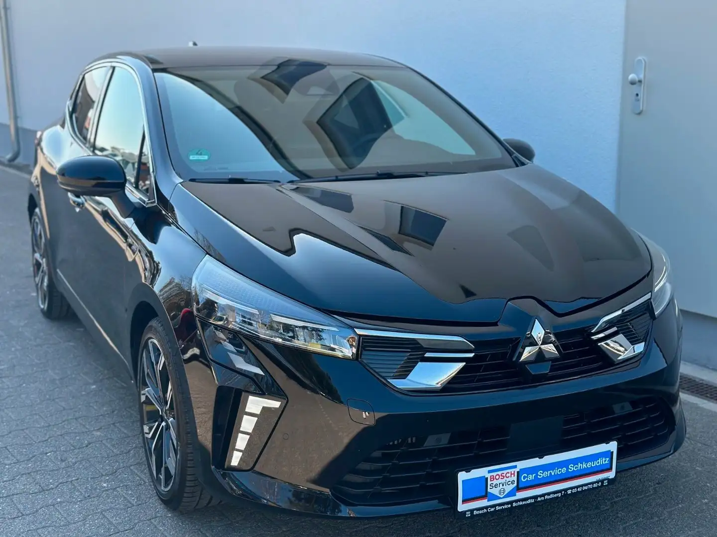 Mitsubishi Colt Intro Edition Navi, Rückfahrkamera, LED Schwarz - 1