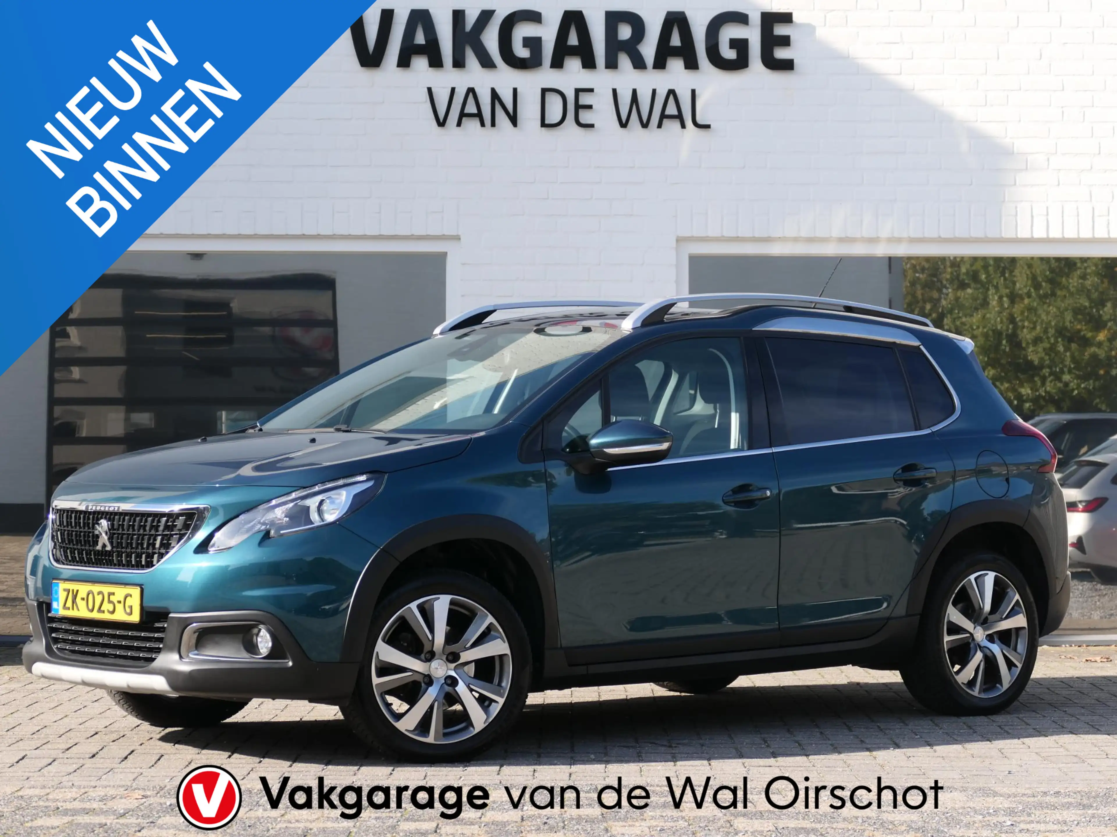 Peugeot 2008 1.2 PureTech Blue Lease Allure | 130 PK | Nieuwe d