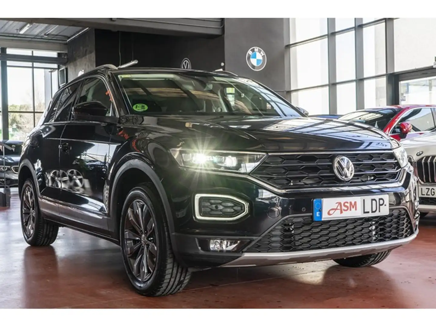 Volkswagen T-Roc 2.0 TSI Sport 4Motion DSG7 Negro - 2