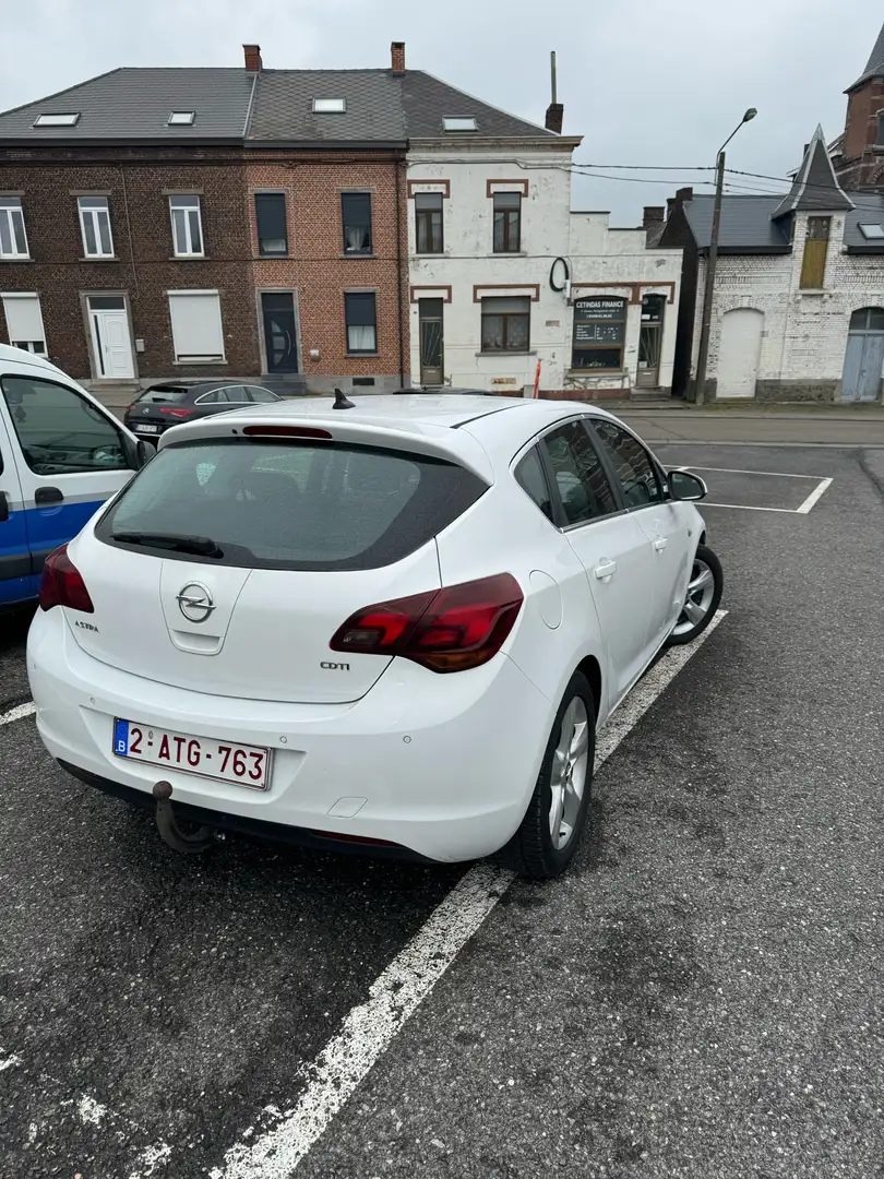 Opel Astra 1.7 CDTi ecoFLEX FAP Blanc - 2