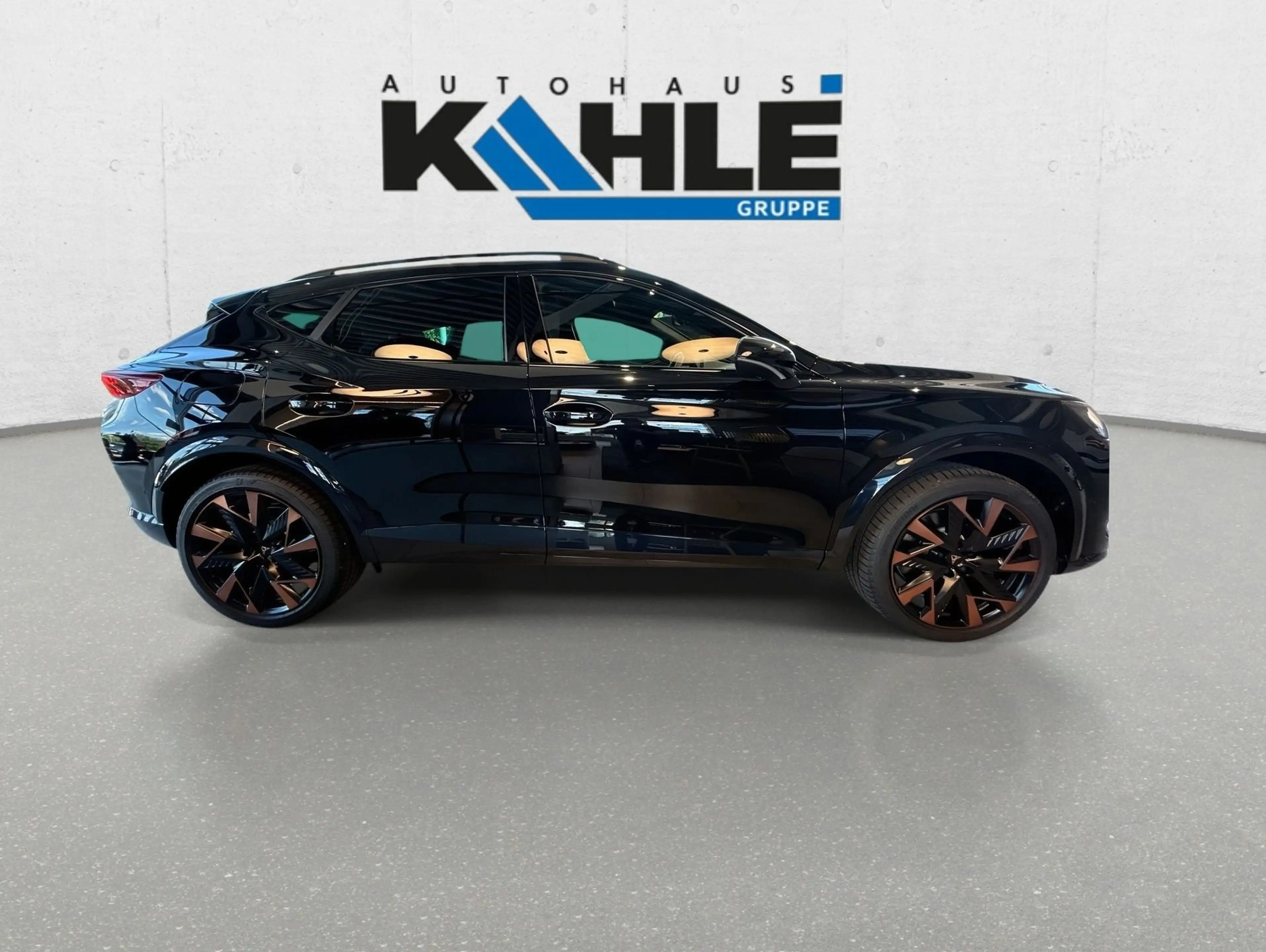 CUPRA Formentor TSI 1.5 VZ W Pano Hyb. ACC AHK LED — photo 6