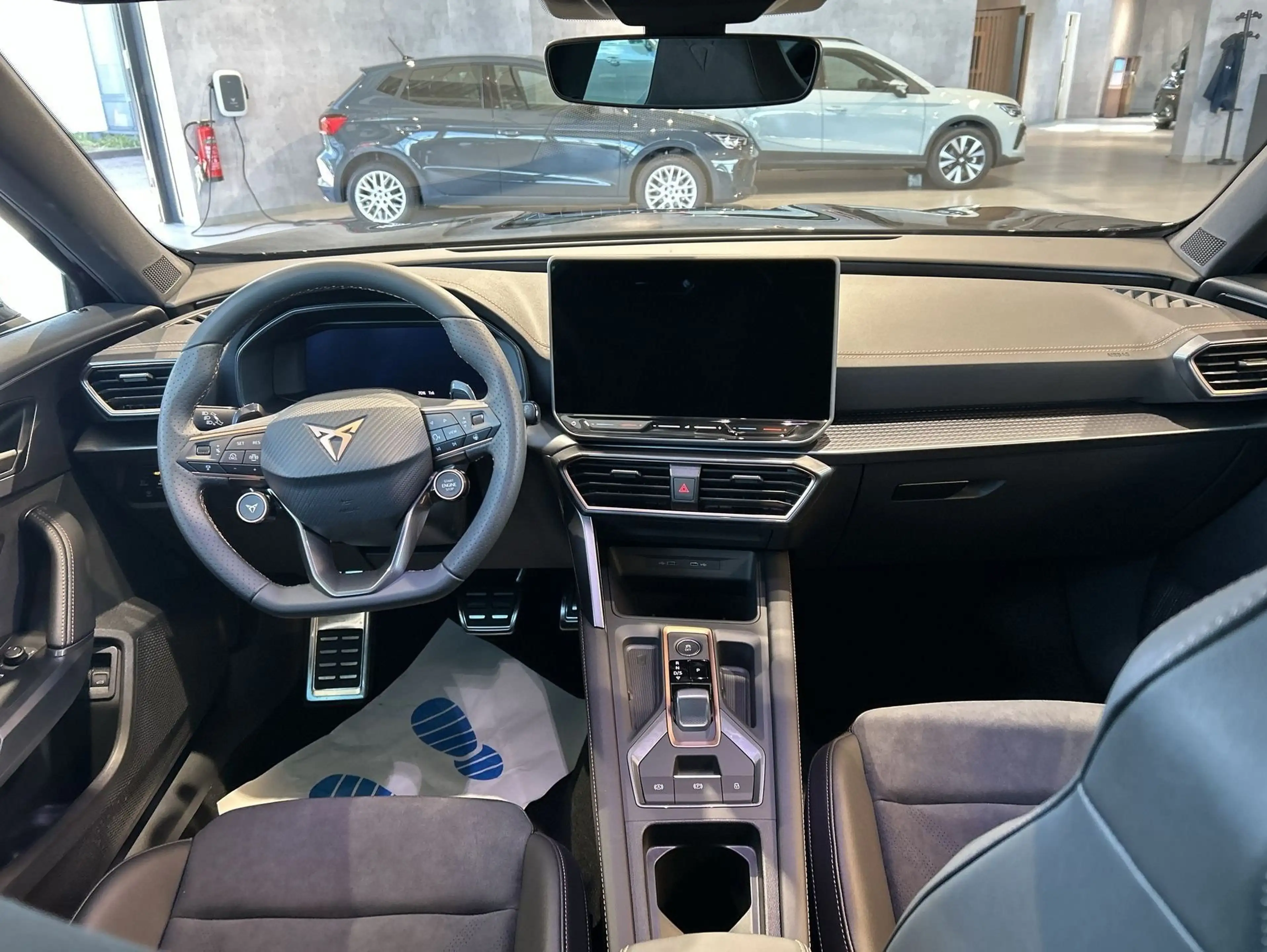 CUPRA Formentor TSI 1.5 VZ W Pano Hyb. ACC AHK LED — photo 7