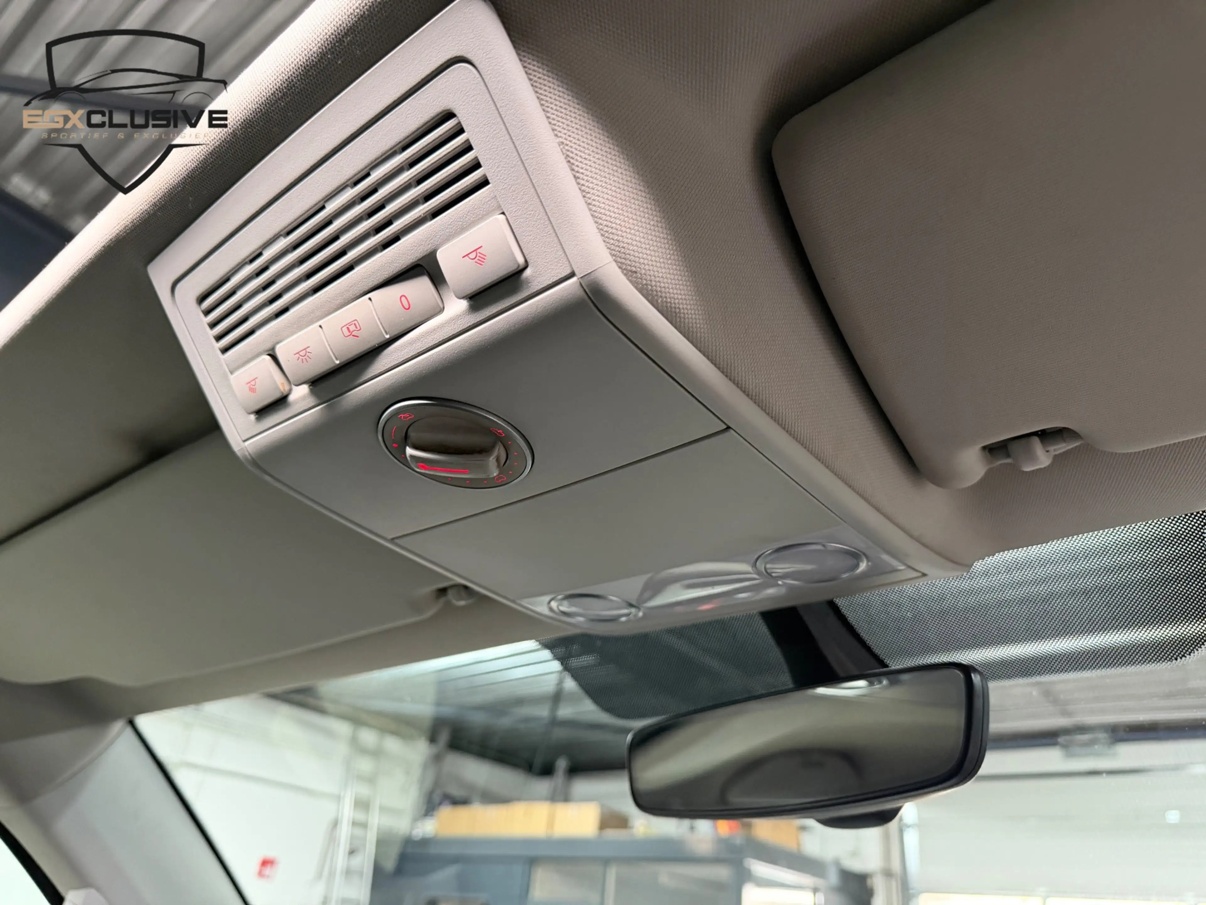 Volkswagen Transporter 2.0 TDI L2H1 DC PANO|SOFTCLOSE|ACC|TTR Edition| — photo 35
