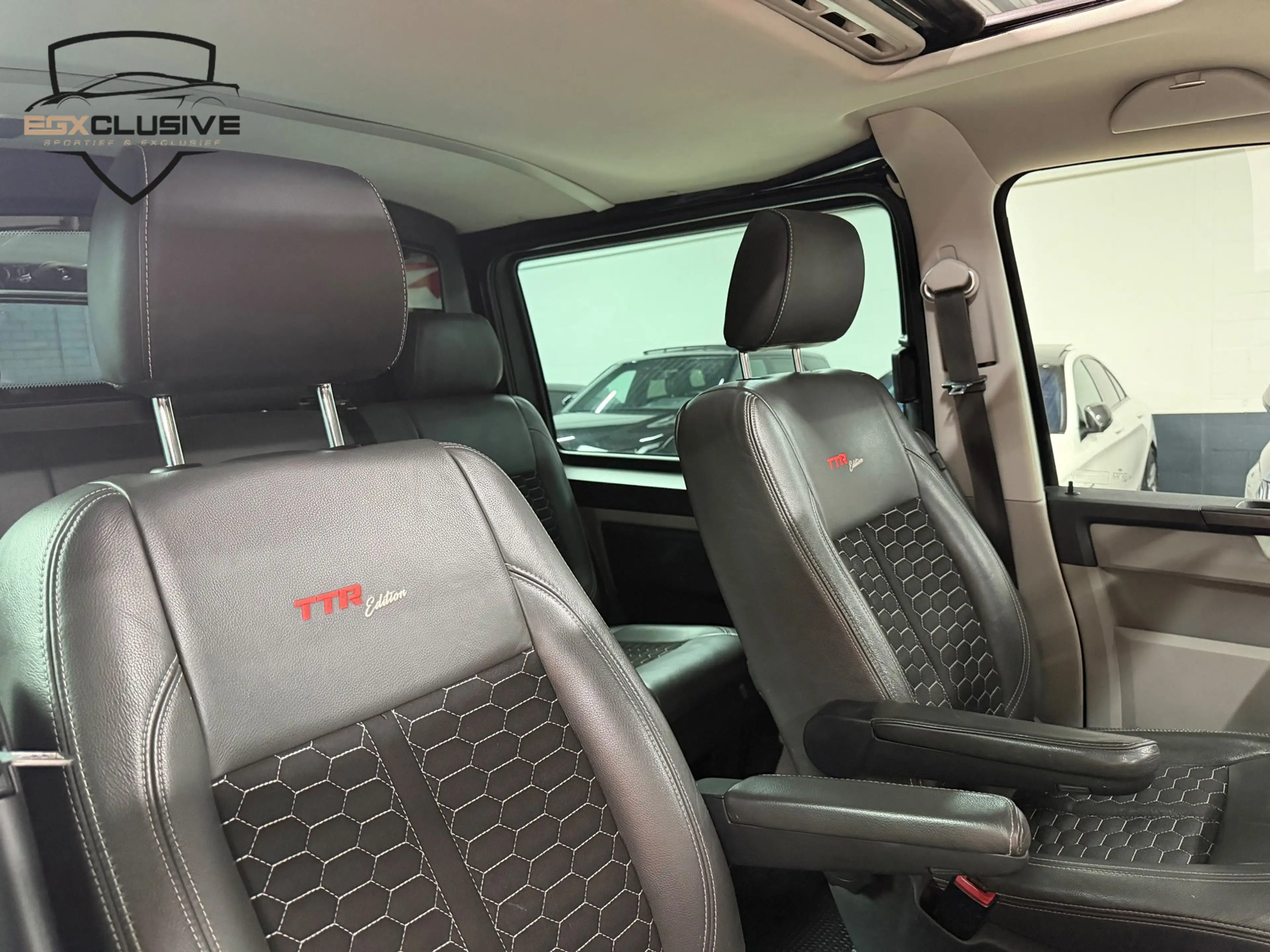 Volkswagen Transporter 2.0 TDI L2H1 DC PANO|SOFTCLOSE|ACC|TTR Edition| — photo 33