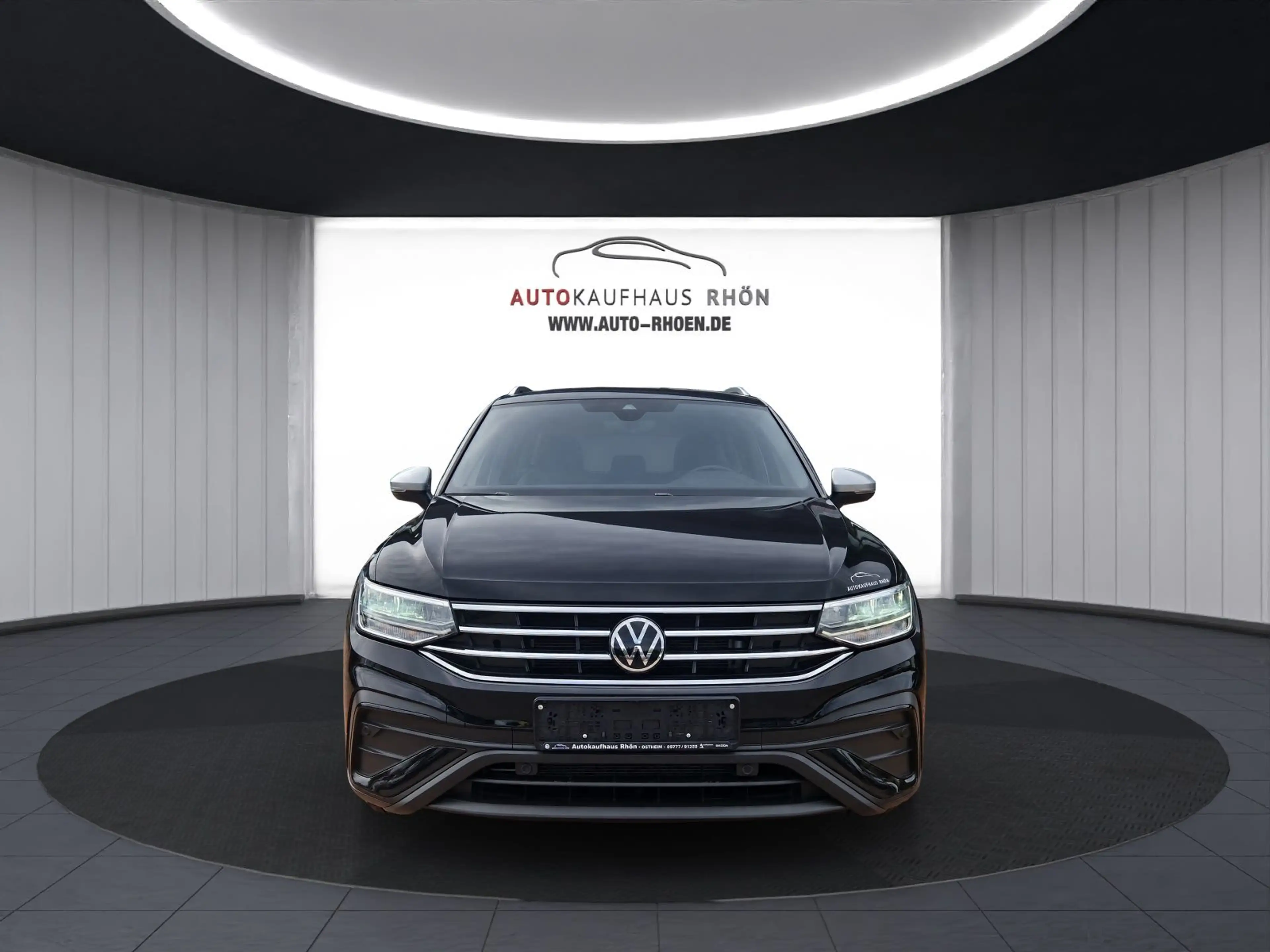 Volkswagen Tiguan Allspace Tiguan Allspace 2.0 TDI Life 4Motion 7-Sitzer*A... — photo 3