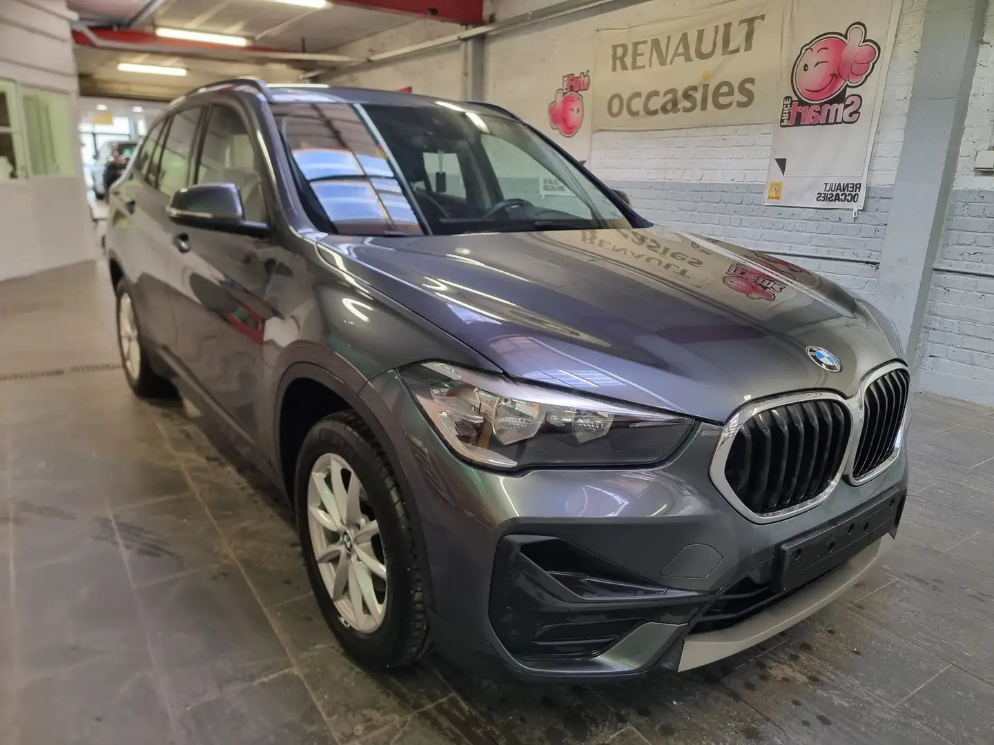 BMW X1 sDrive18d et 1 an de garantie Noir - 2