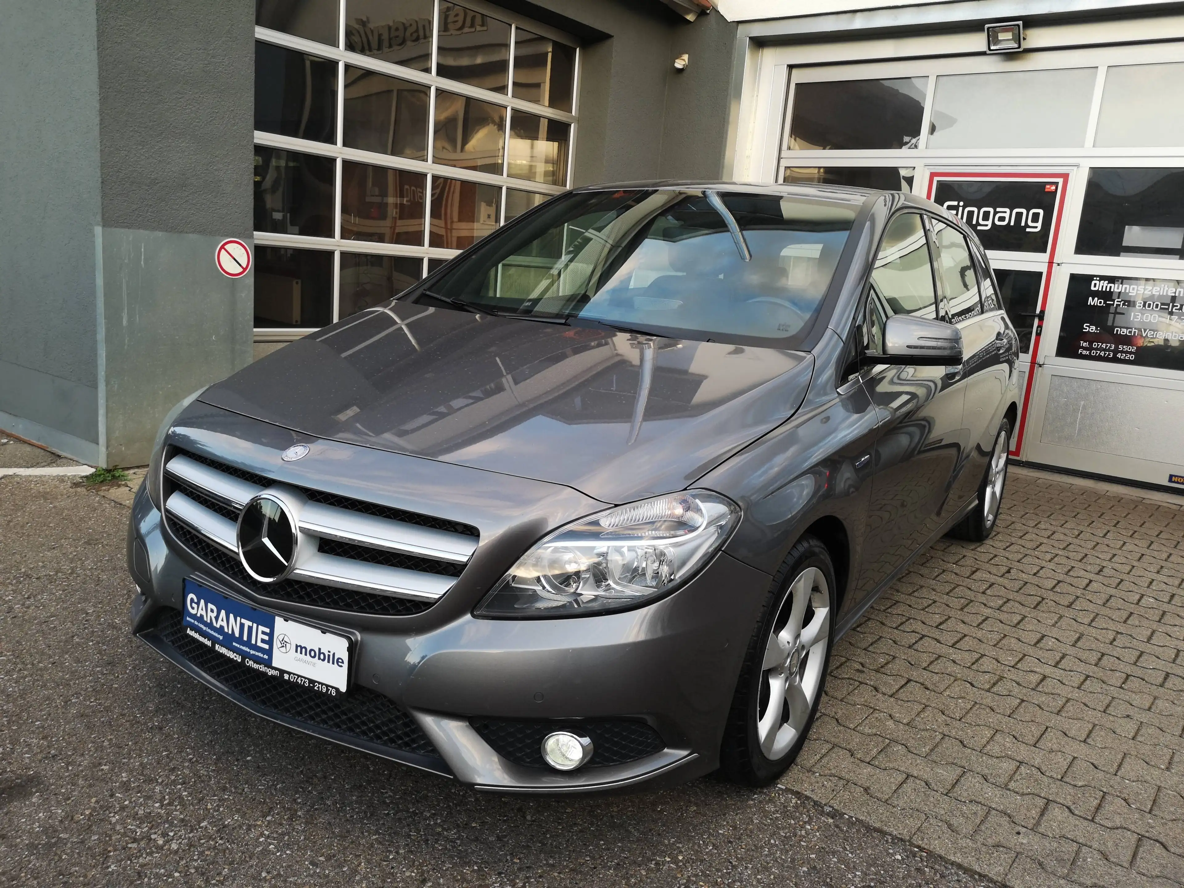 Mercedes-Benz B 200 B 200 BlueEfficiency NAVI LEDER AUTOMATIK ALU 17" — photo 2