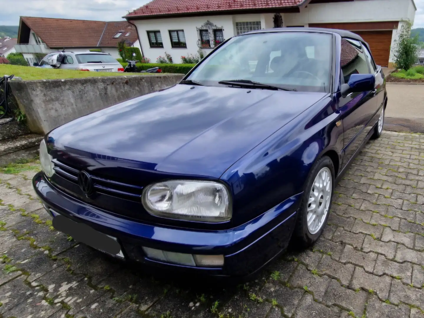 Volkswagen Golf Cabriolet Volkswagen Golf 3 Cabrio 1.8L 90PS Bon Jovi 1996 Albastru - 1