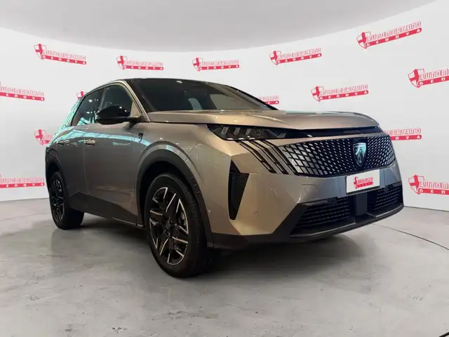 Peugeot 3008 view 4