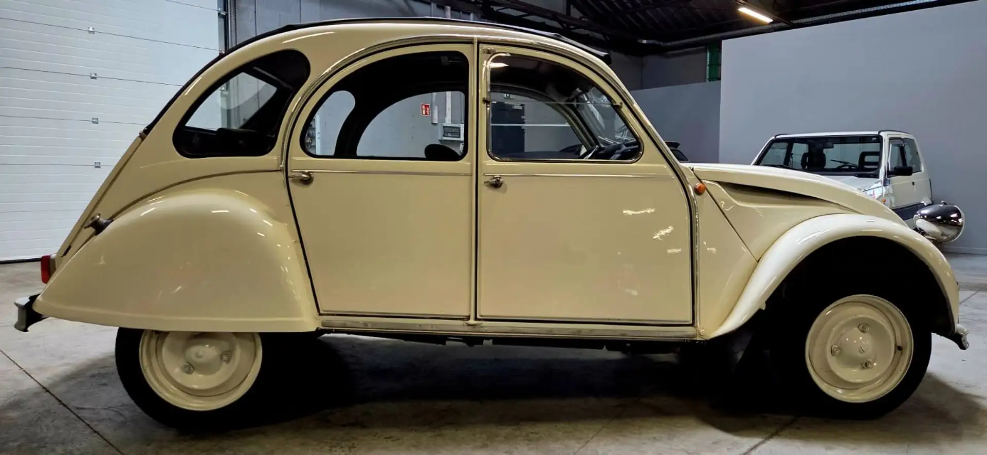 Citroen 2CV Version AZKB  435 cc Blanco - 2