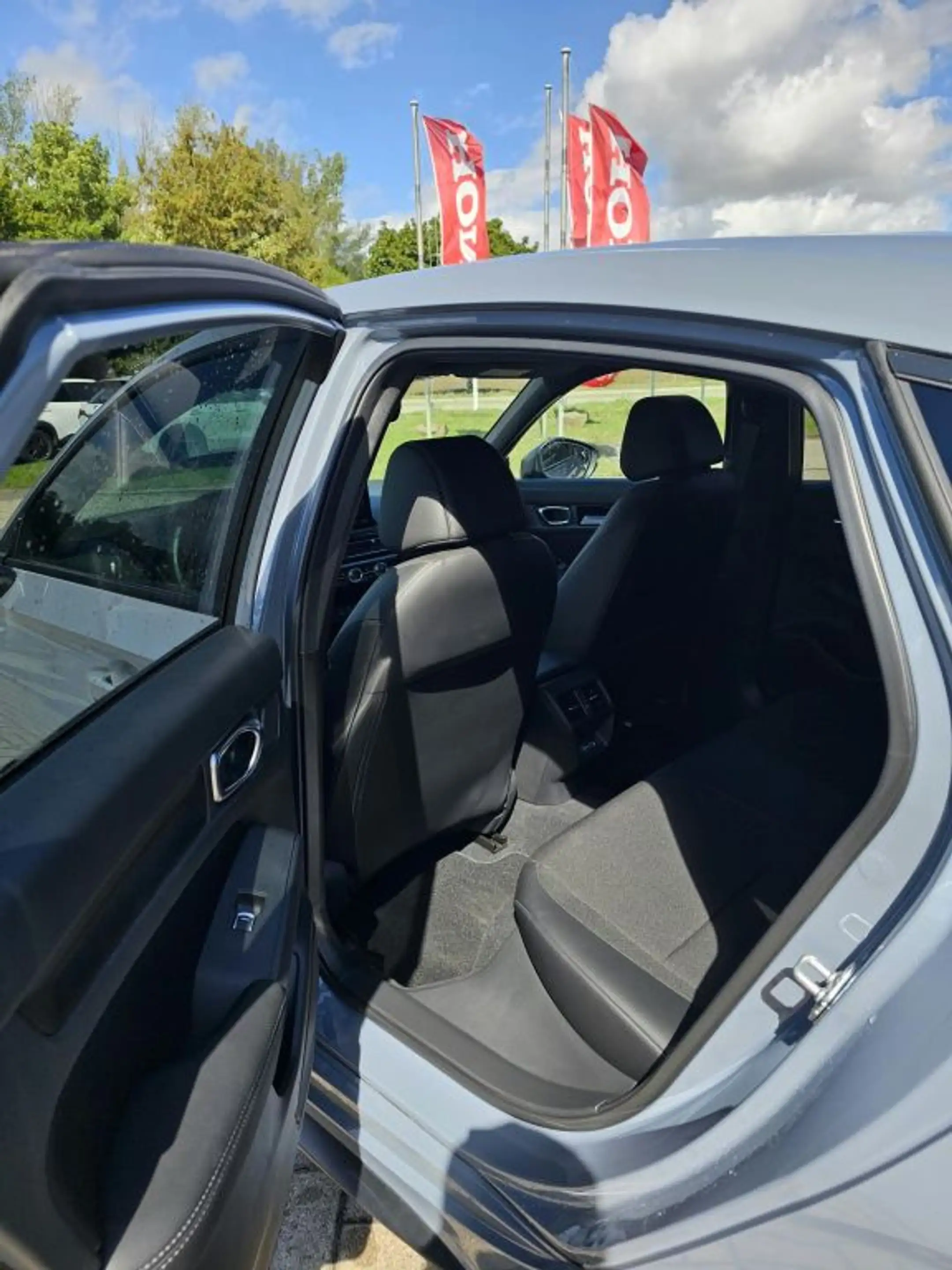 Honda Civic e:HEV 2.0 i-MMD Hybrid Sport — photo 6