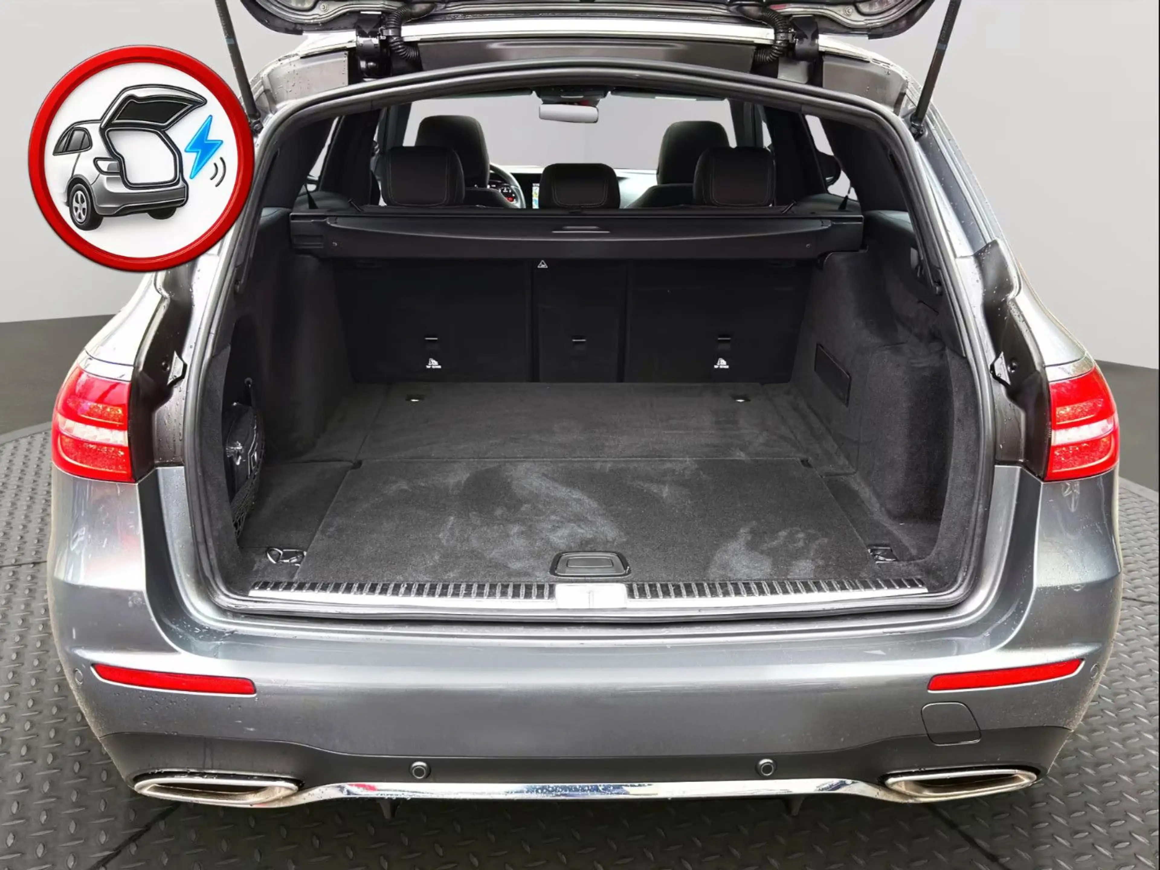 Mercedes-Benz E 250 9G AMG *Aut.*Leder*Schieb.*R-Cam*LED* — photo 11