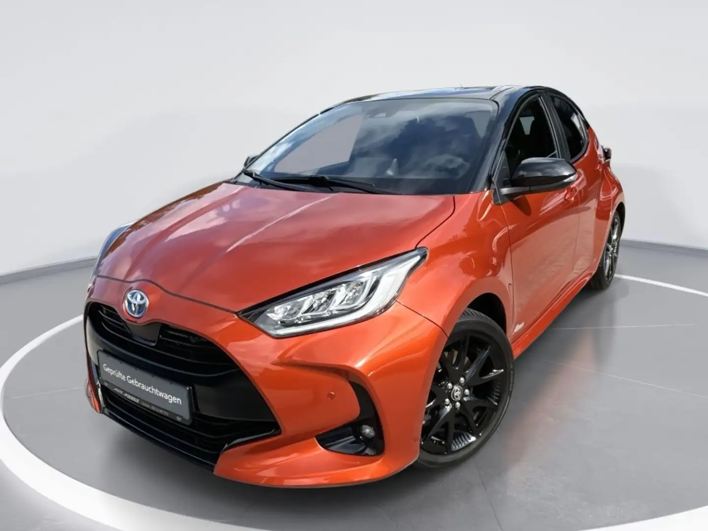 Toyota Yaris Hybrid 1.5 VVT-i Style Orange - 1