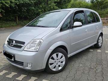 Meriva 1.6 16V Easytronic Edition