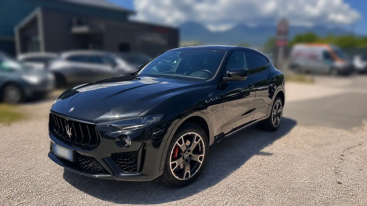 Maserati Levante 2021
