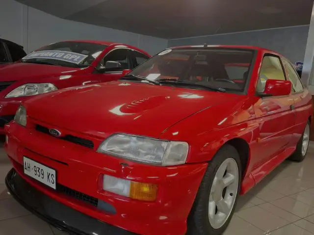 Ford Escort Escort 3p 2.0i 16v RS Cosworth Motorsport