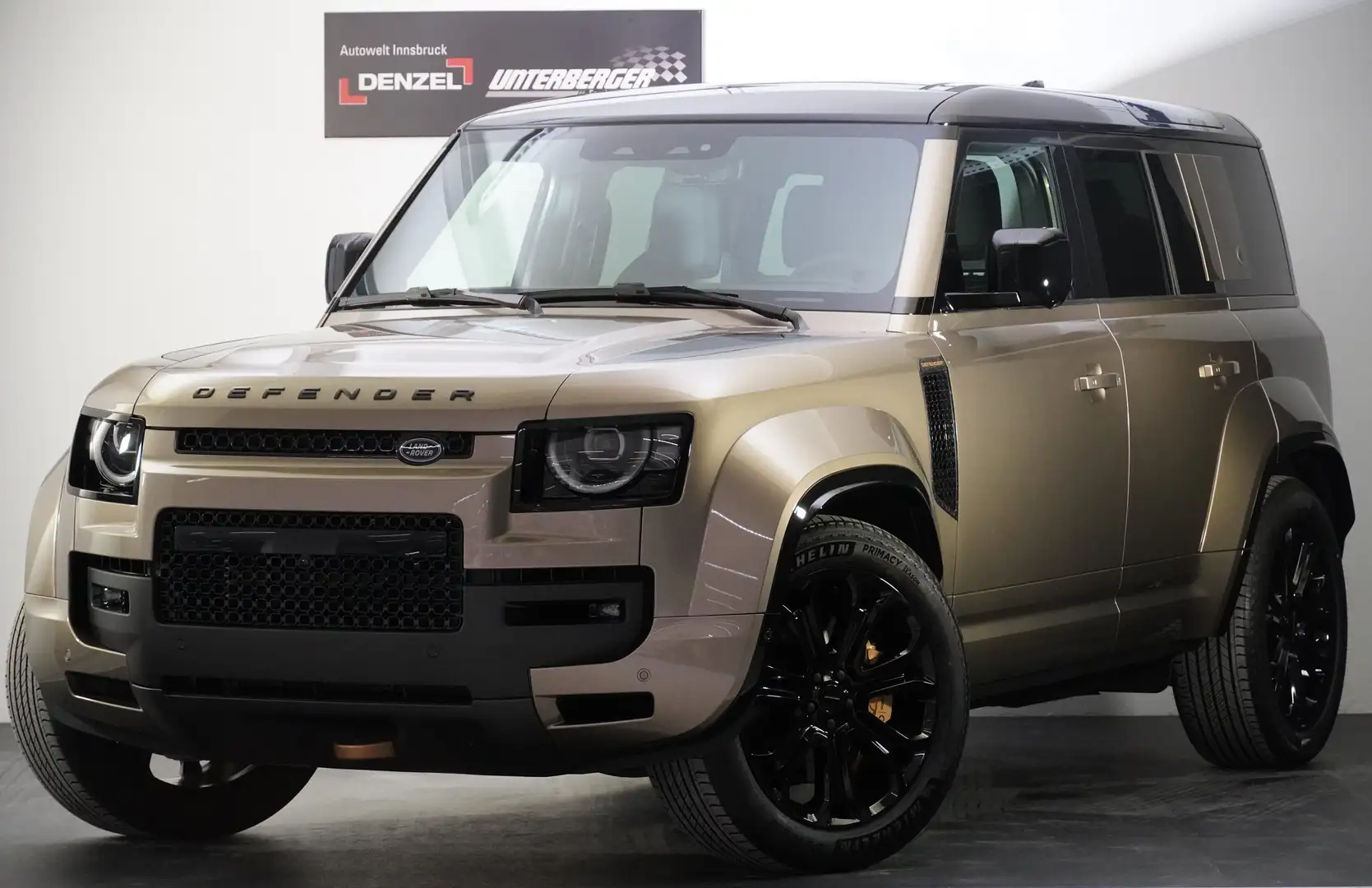 Land Rover Defender Defender 4.4 V8 OCTA Schwarz - 2