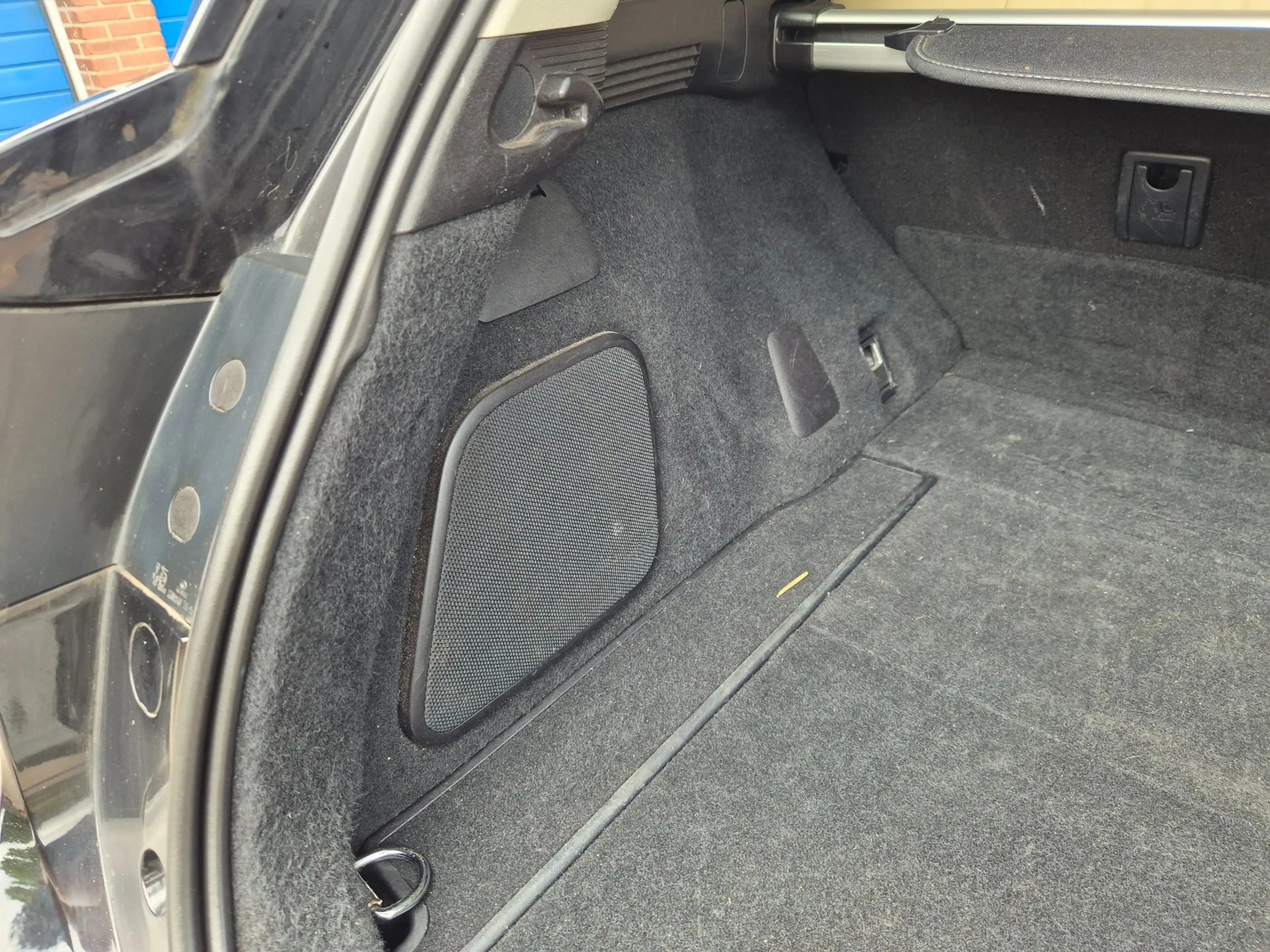 Lexus CT 200h Hybrid — photo 13