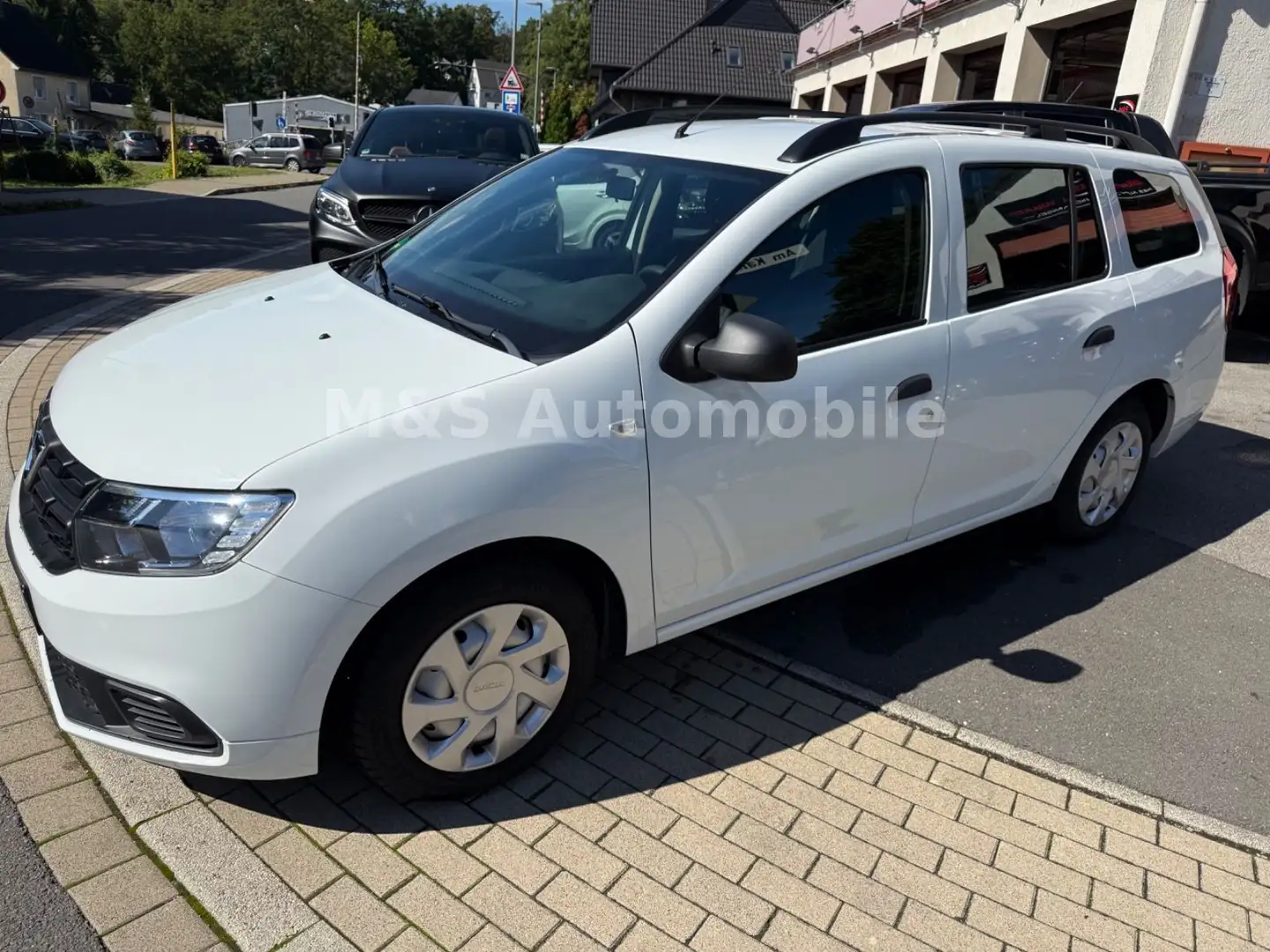Dacia Logan MCV II Kombi Essentiel 2.Hand,wenig Km-24 Blanc - 1