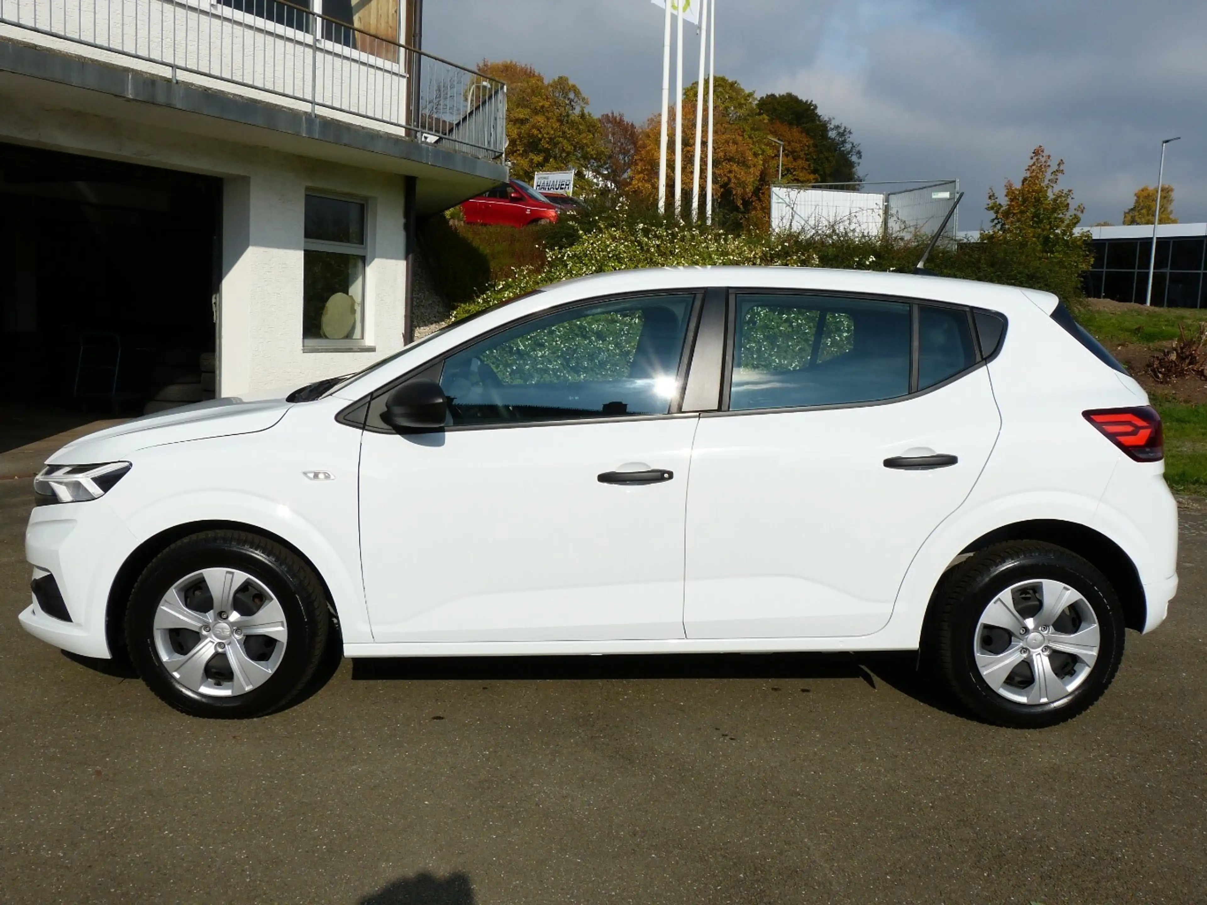 Dacia Sandero Essential SCE 65 [KLIMA] — photo 5