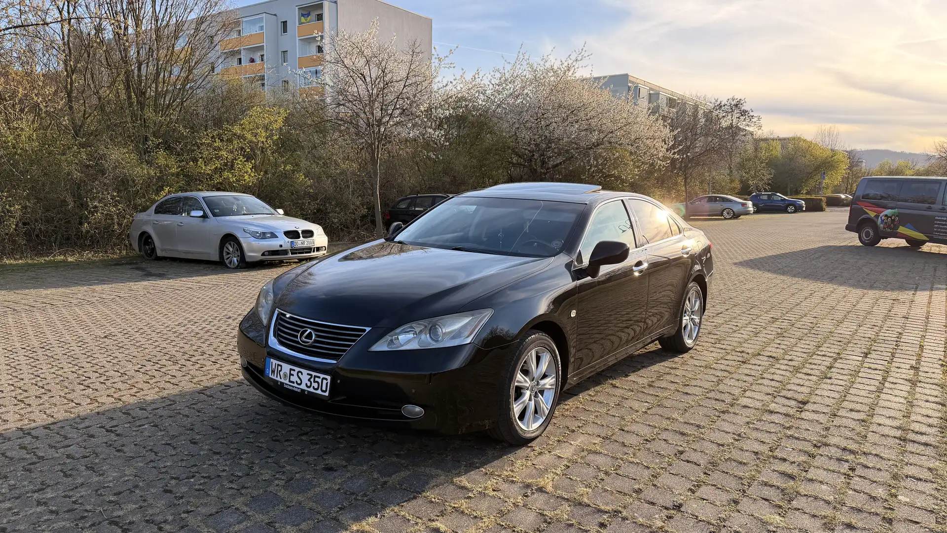 Lexus ES 350 Lexus ES 350 Benzin + LPG Schwarz - 1