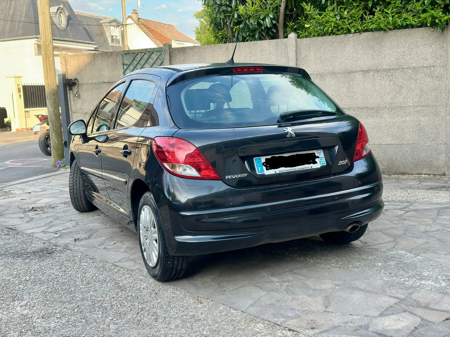 Peugeot 207 1.6 HDi 16V 90ch BLUE LION Premium - 2