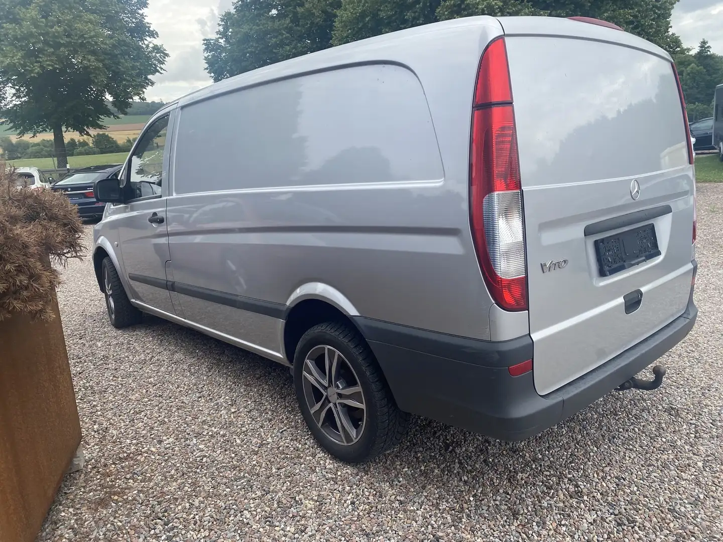 Mercedes-Benz Vito Kasten Argent - 2