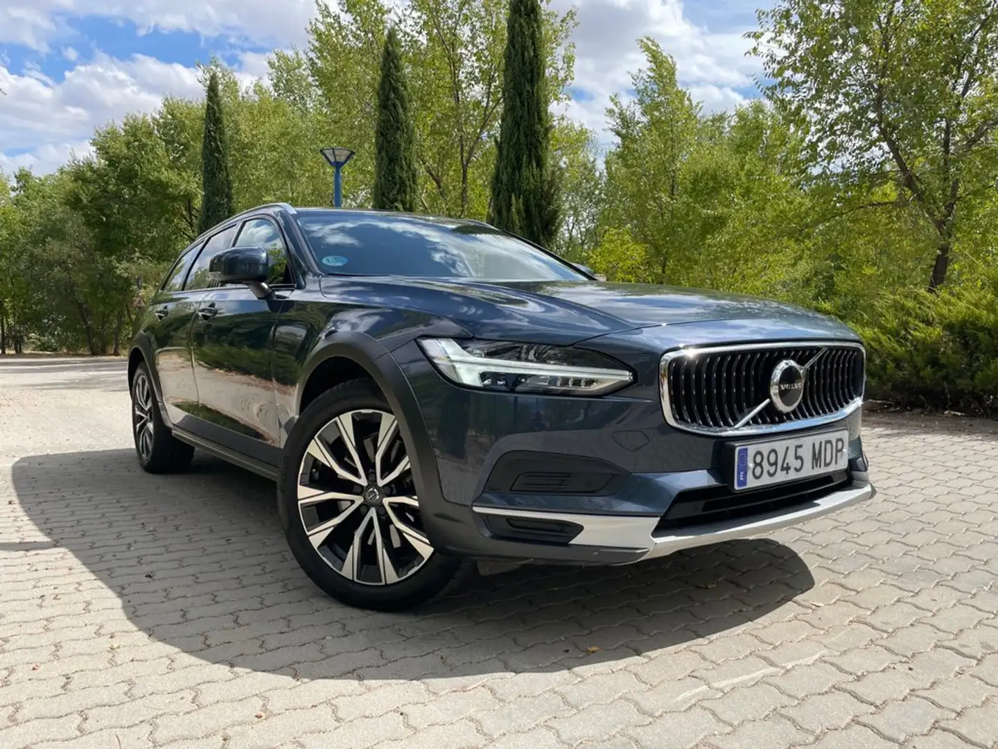 Volvo V90 Cross Country 2.0 B4 D Core AWD Auto Azul - 2