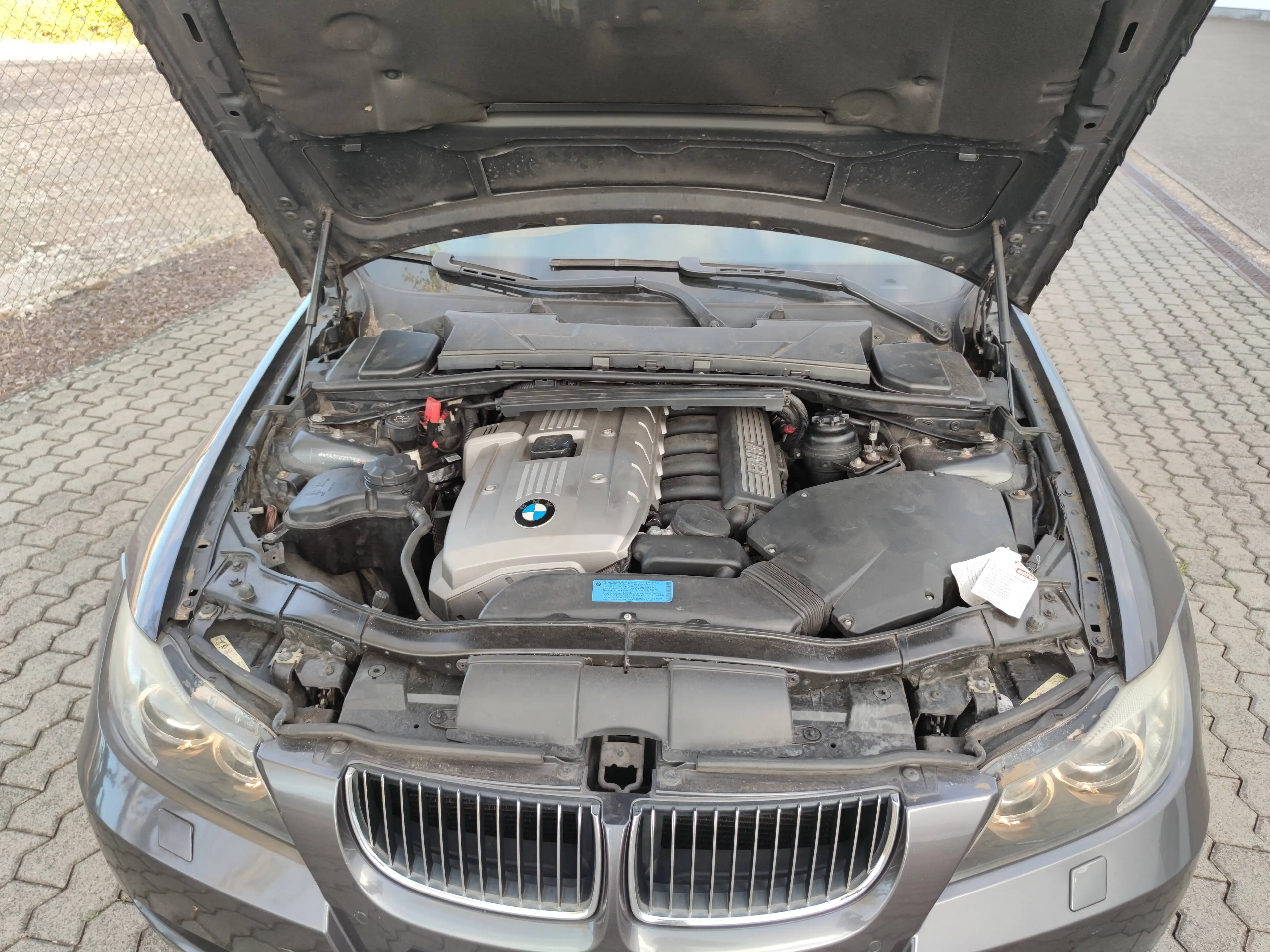 BMW 325 325 i Automatik Ledersitze Sport — photo 5