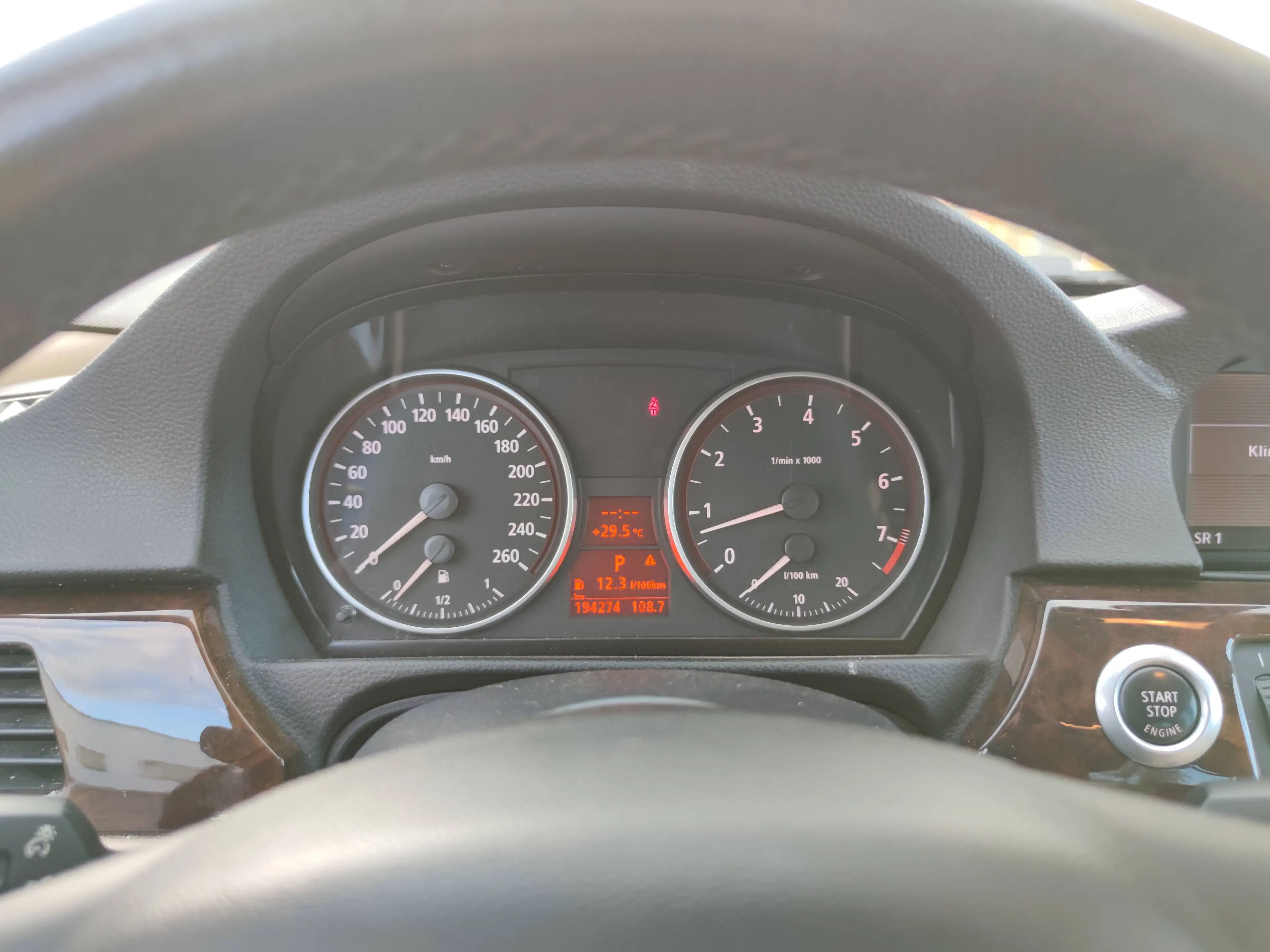 BMW 325 325 i Automatik Ledersitze Sport — photo 8