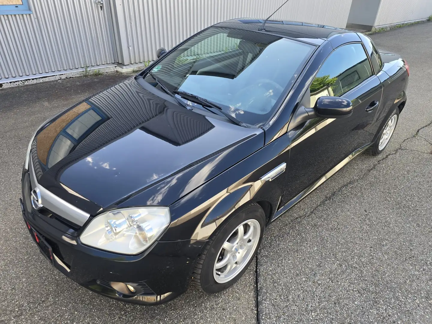 Opel Tigra Edition Schwarz - 2
