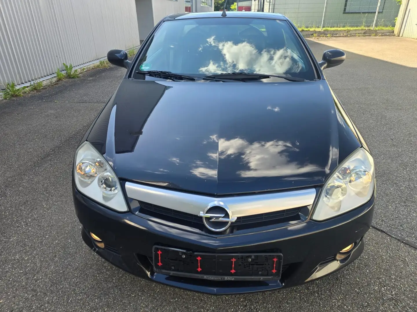 Opel Tigra Edition Schwarz - 1