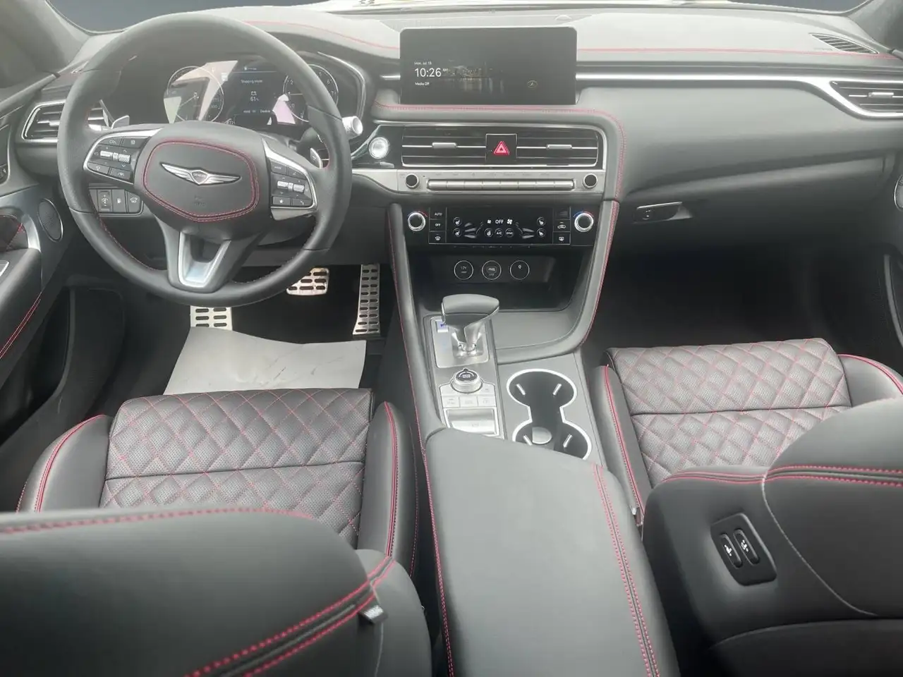 Genesis G70 снимка Genesis G70