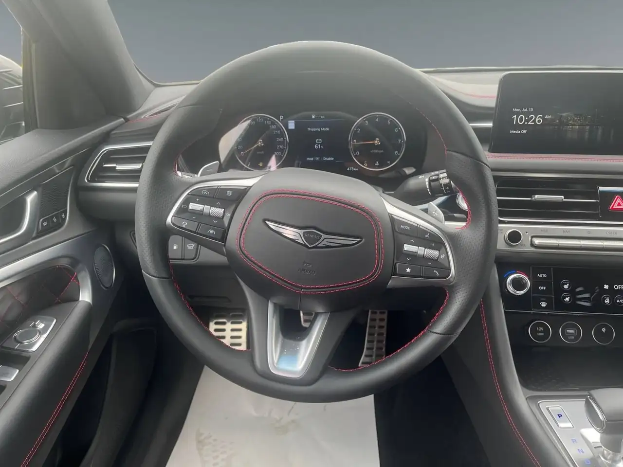 Genesis G70 снимка Genesis G70