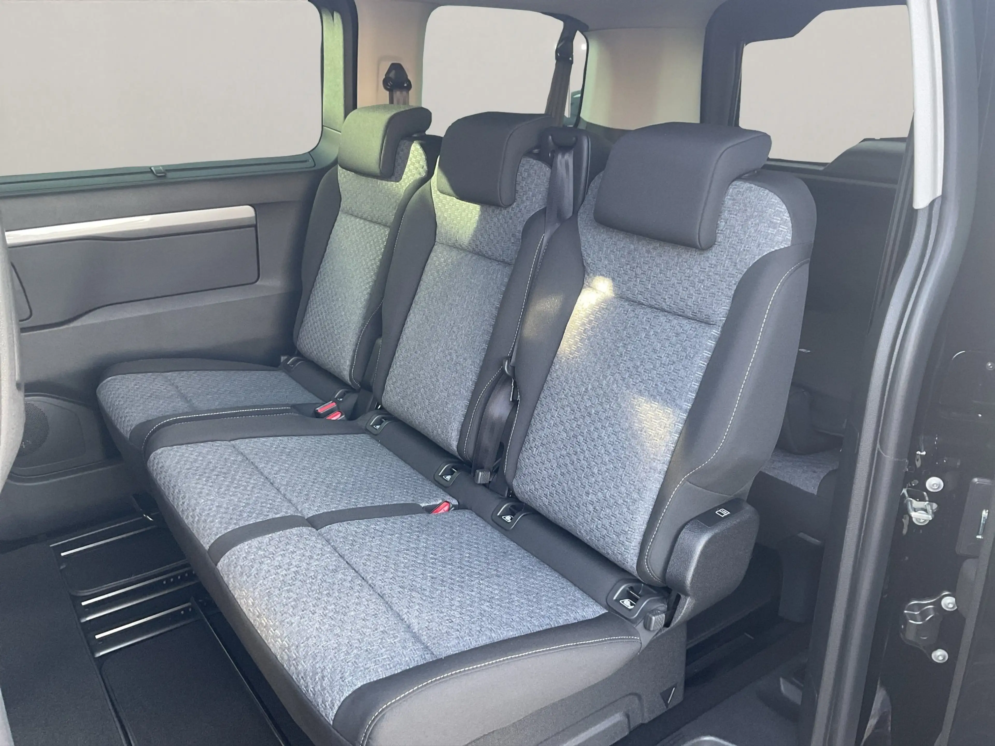 Citroen Spacetourer 2.2 Diesel 180 Plus M *AHK*Klimaauto. — photo 12