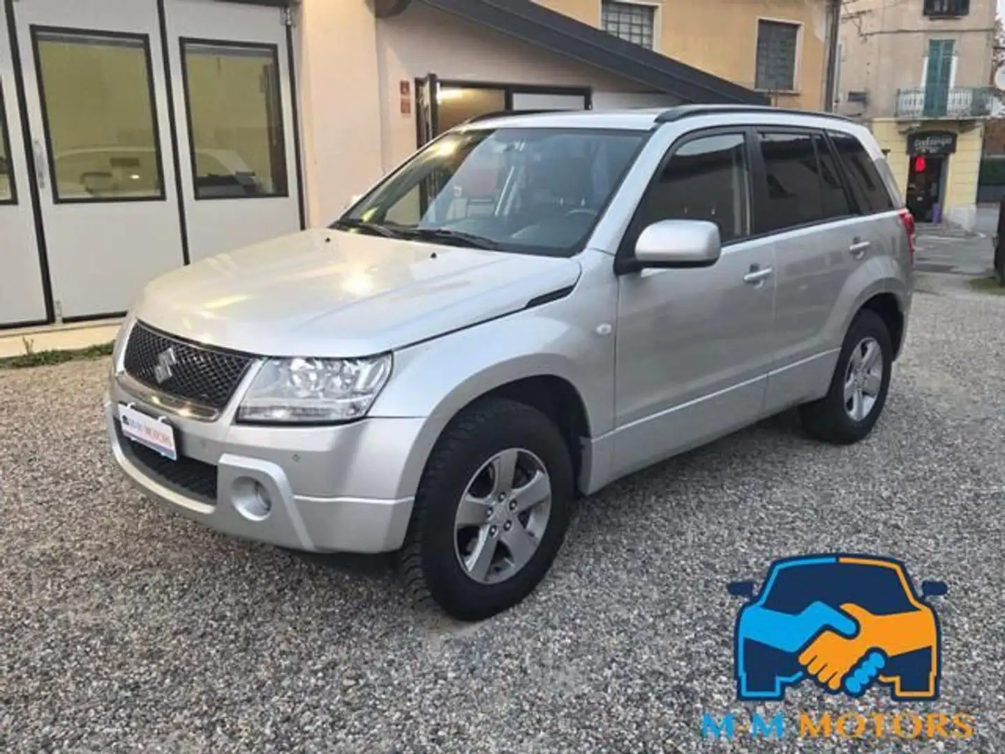 Suzuki Grand Vitara 2.0 16V 5 porte Grigio - 1