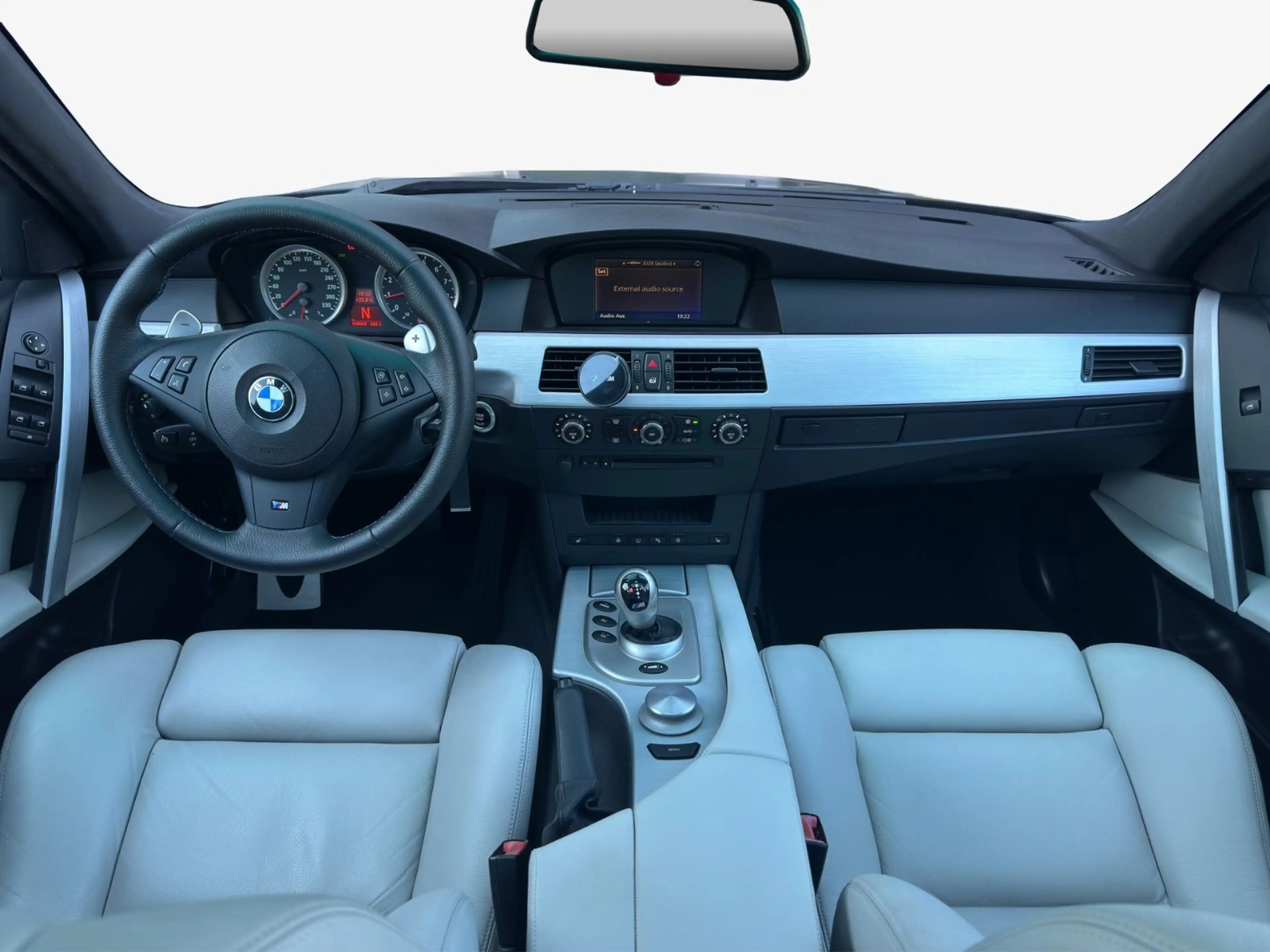 BMW M5 E60°V10°PANO°MEM°ST-HT°HI-FI°PDC°XENON° — photo 7