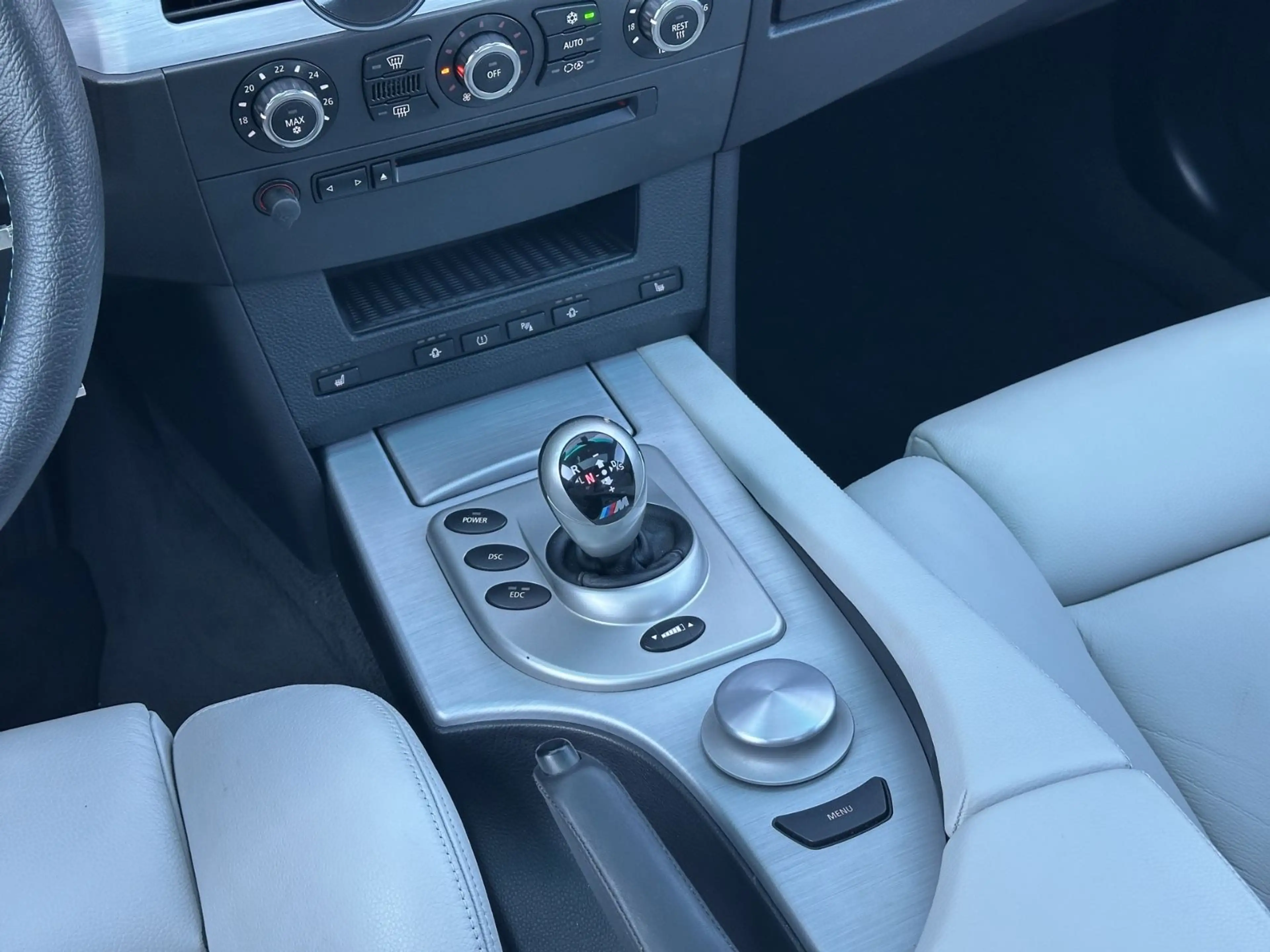 BMW M5 E60°V10°PANO°MEM°ST-HT°HI-FI°PDC°XENON° — photo 9