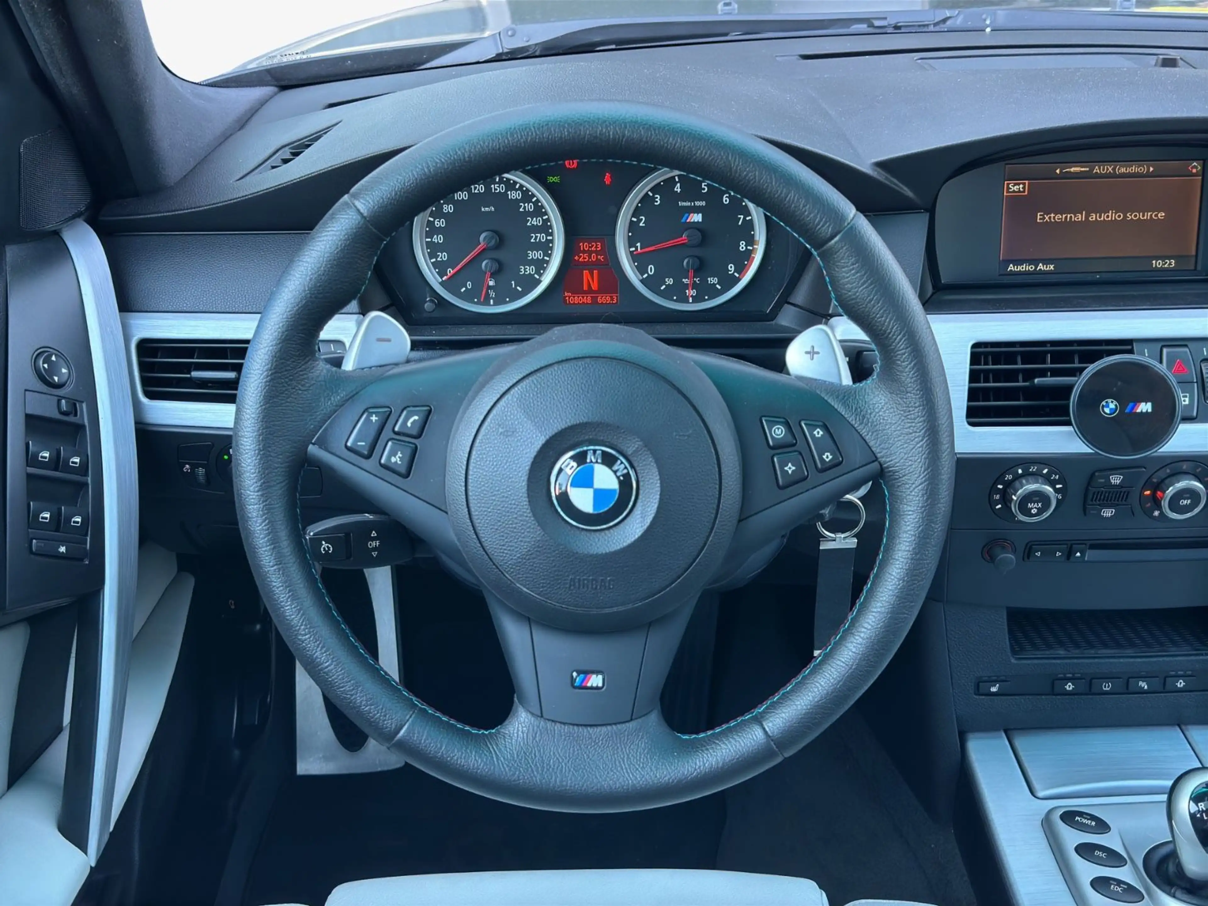 BMW M5 E60°V10°PANO°MEM°ST-HT°HI-FI°PDC°XENON° — photo 8
