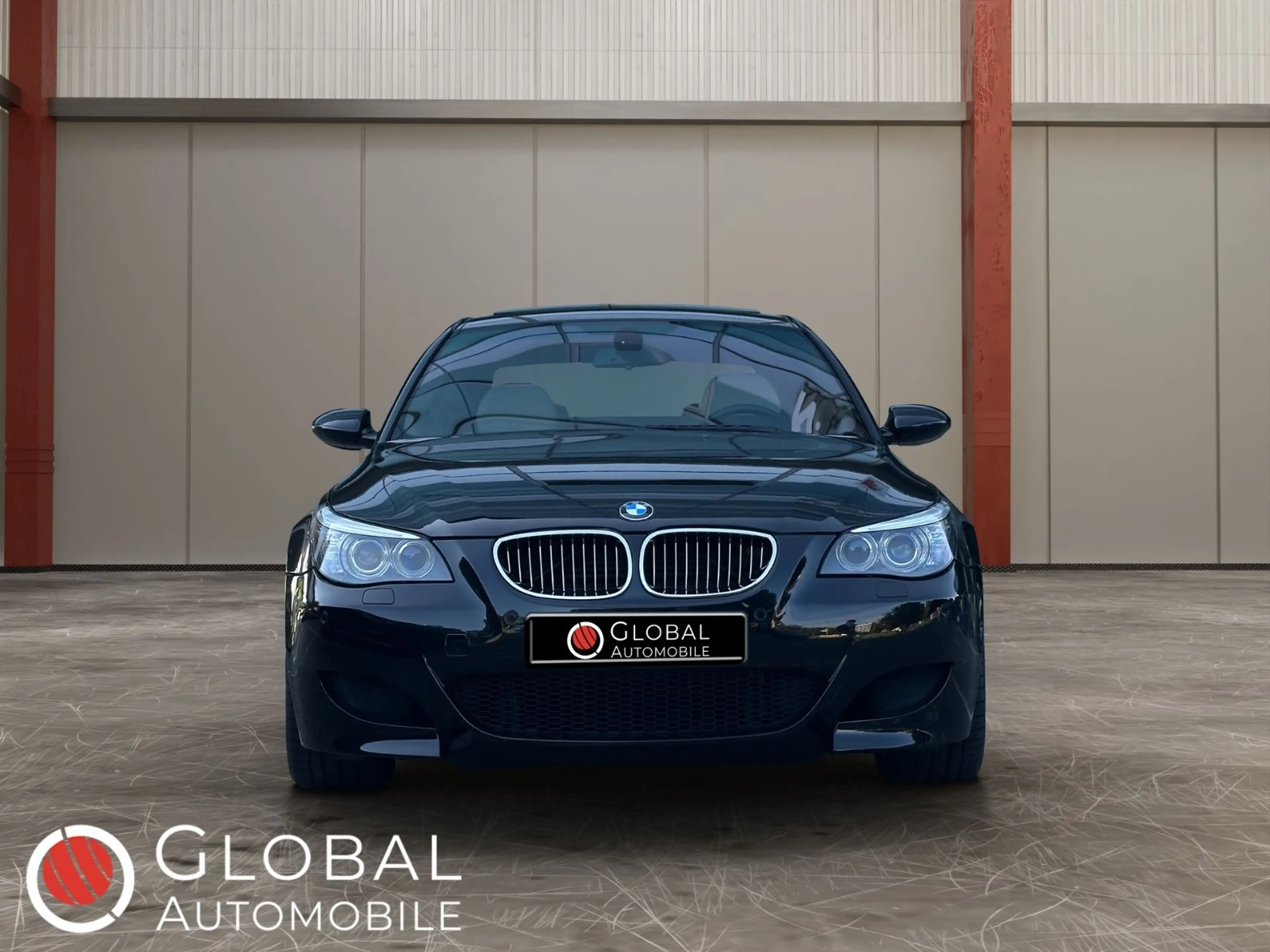 BMW M5 E60°V10°PANO°MEM°ST-HT°HI-FI°PDC°XENON° — photo 3