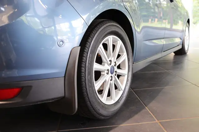 Ford Grand C-Max view 7