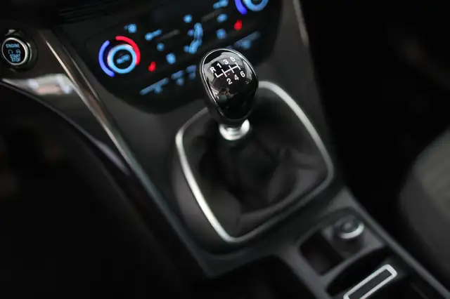 Ford Grand C-Max view 14