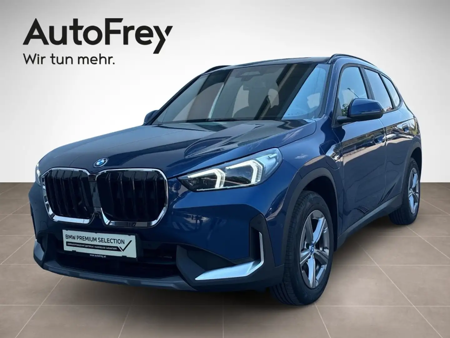 BMW X1 xDrive25e Blau - 1