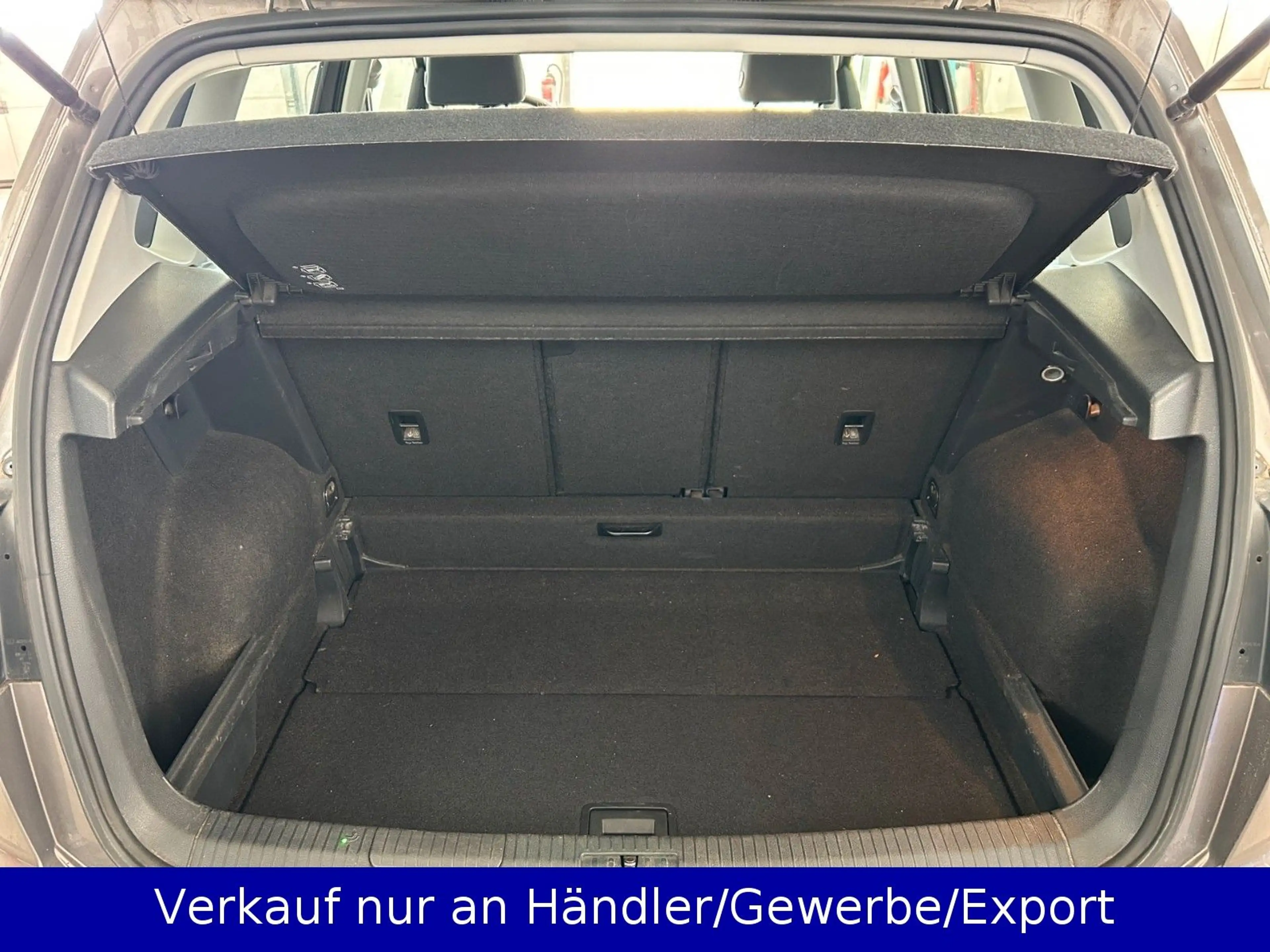 Volkswagen Golf Sportsvan VII 1.4 TSI 1.Hand AAC PDC AHK — photo 8