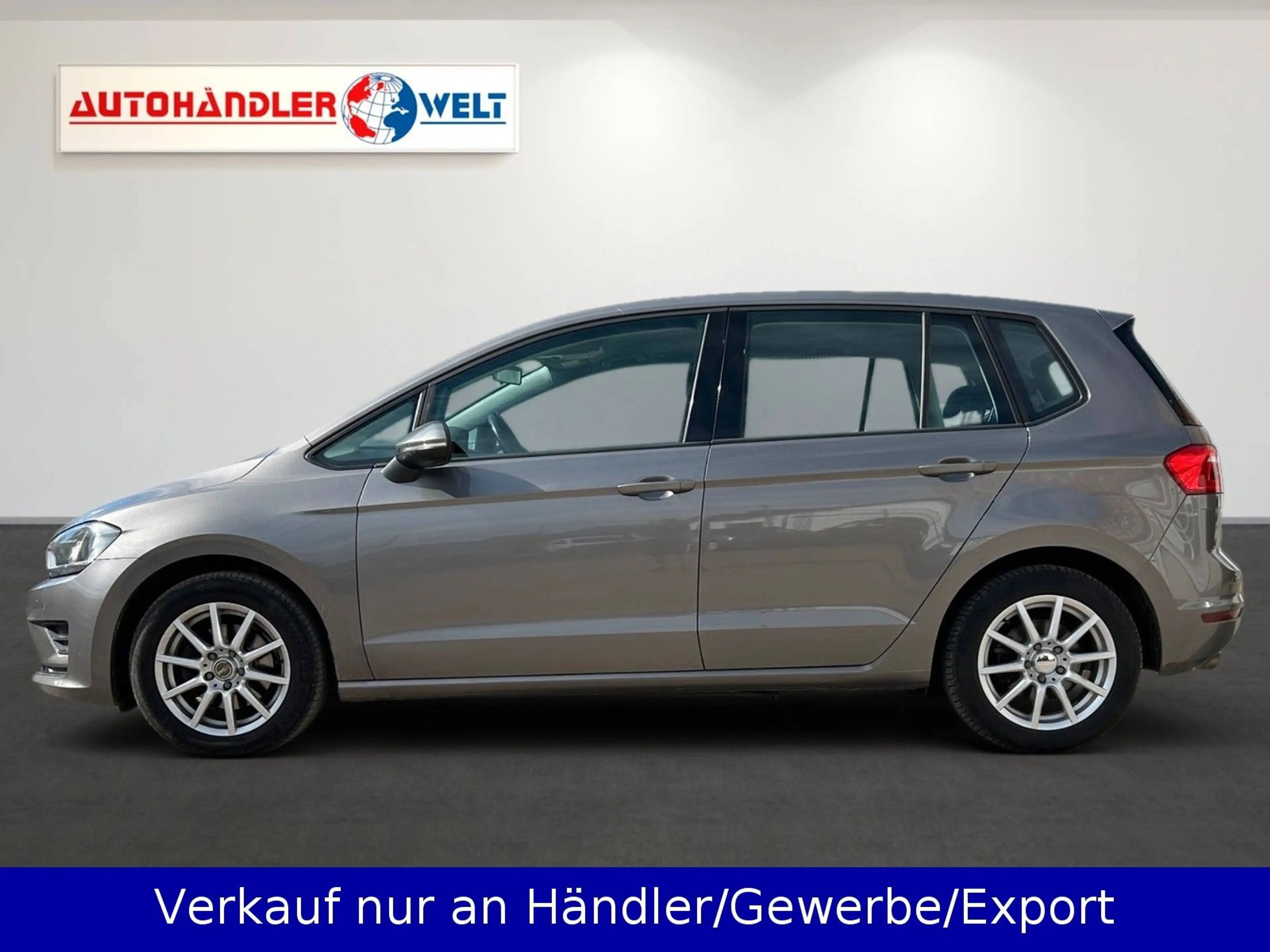 Volkswagen Golf Sportsvan VII 1.4 TSI 1.Hand AAC PDC AHK — photo 7