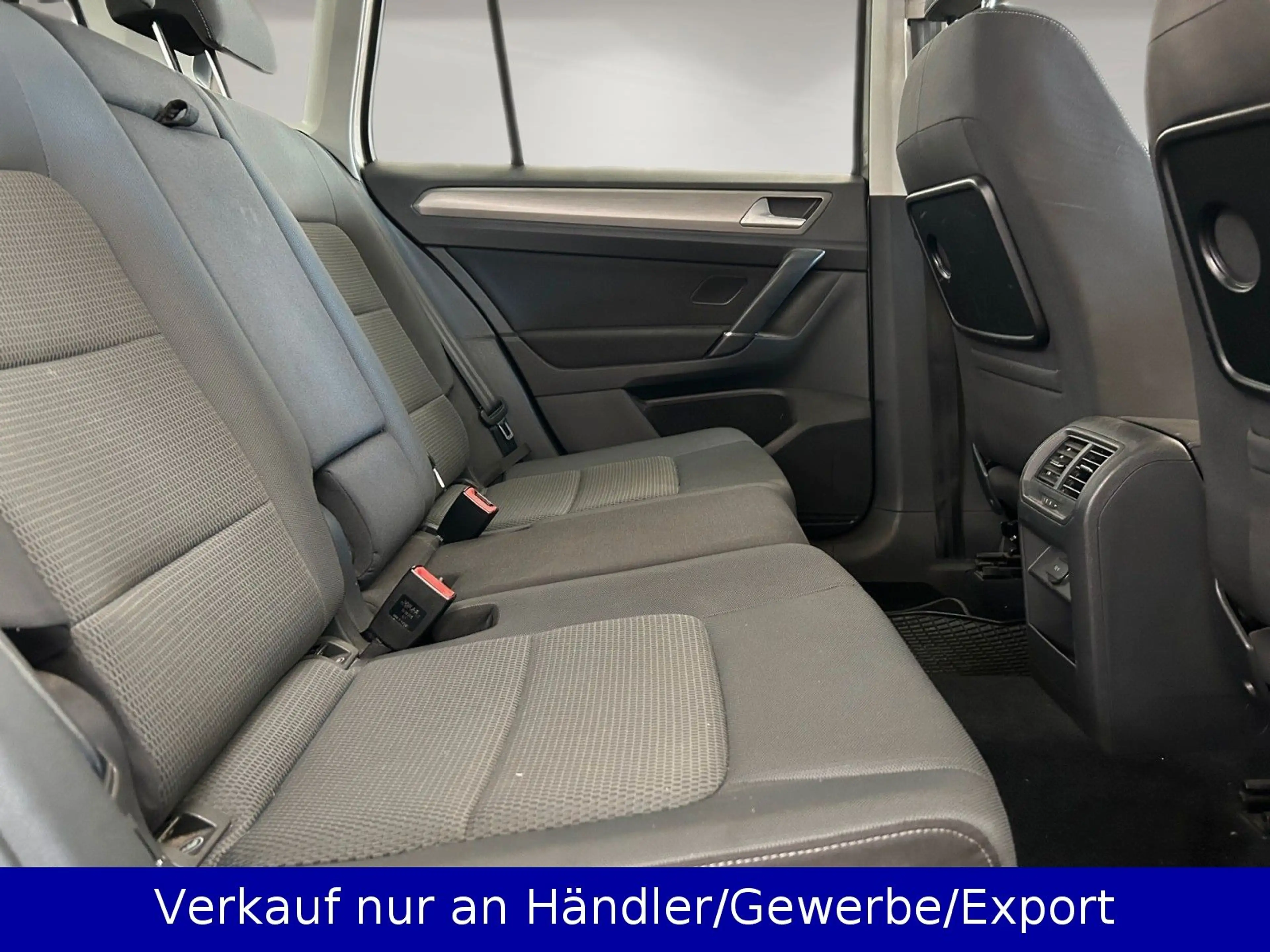 Volkswagen Golf Sportsvan VII 1.4 TSI 1.Hand AAC PDC AHK — photo 12