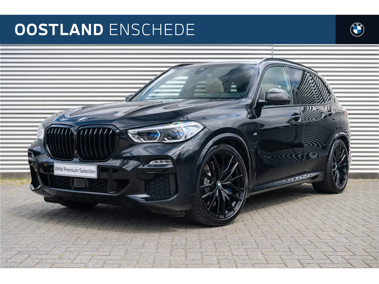 BMW X5 xDrive45e High Executive M Sport Automaat / Panora Zwart - 1