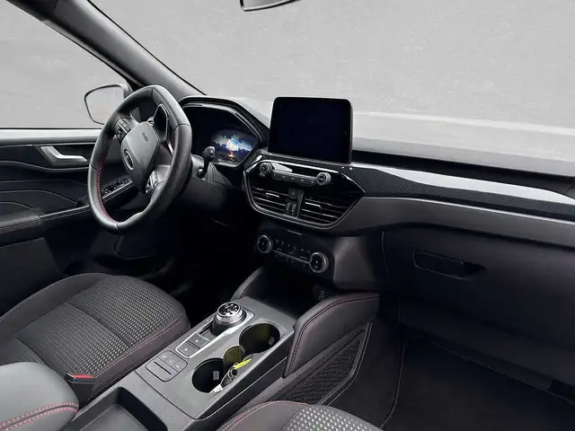 Ford Kuga view 4